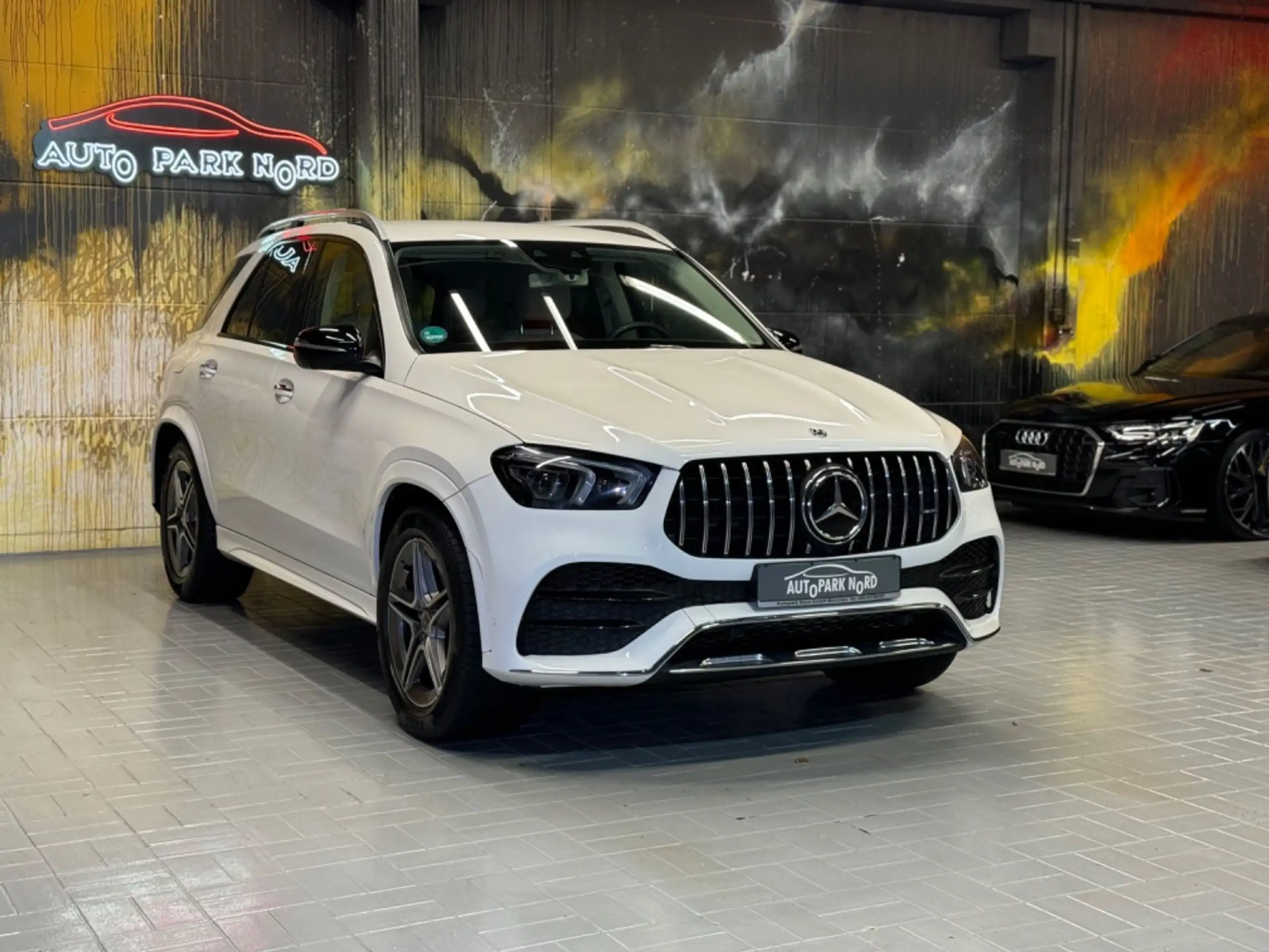 Mercedes-Benz - GLE 400