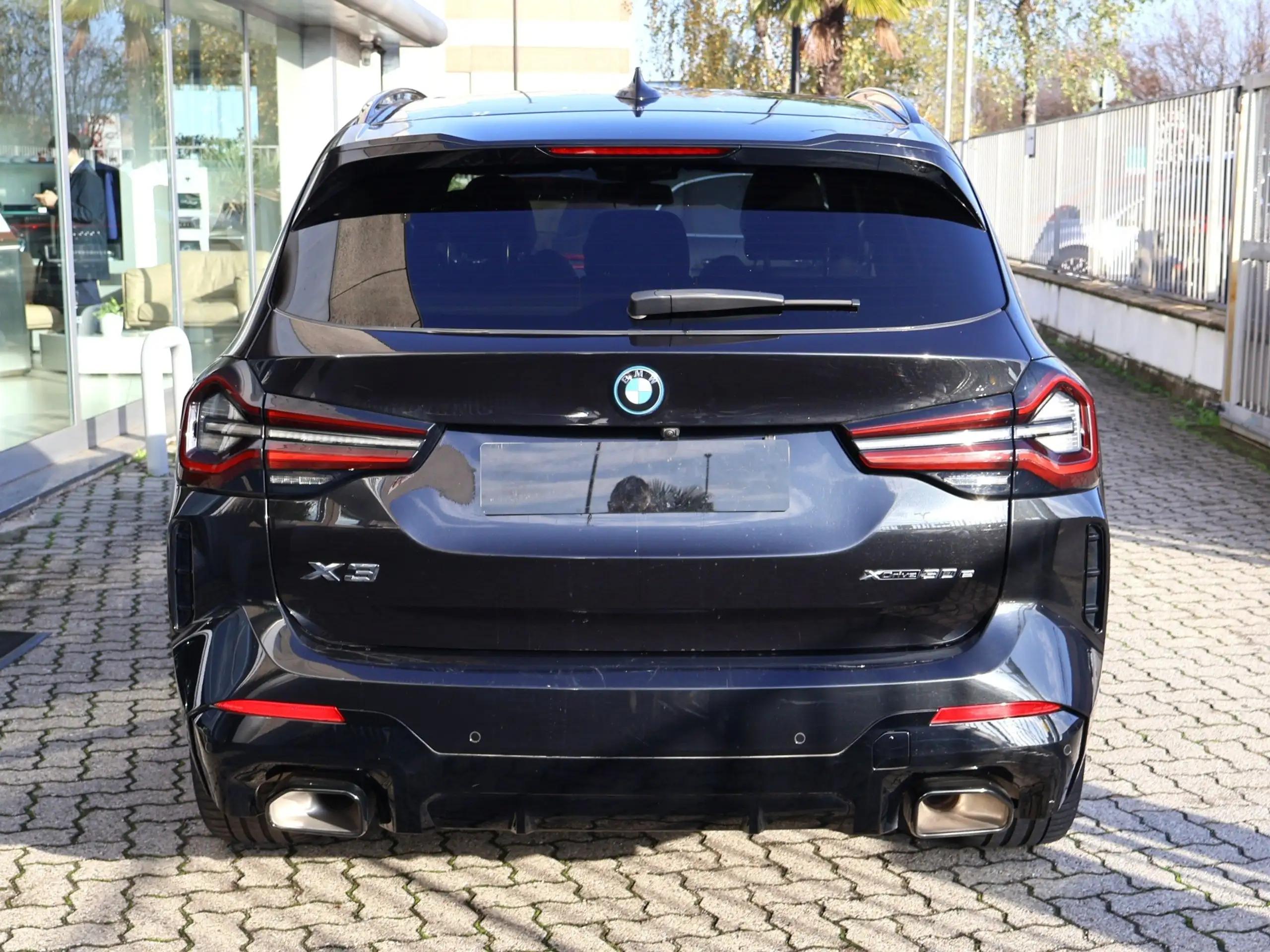 BMW - X3