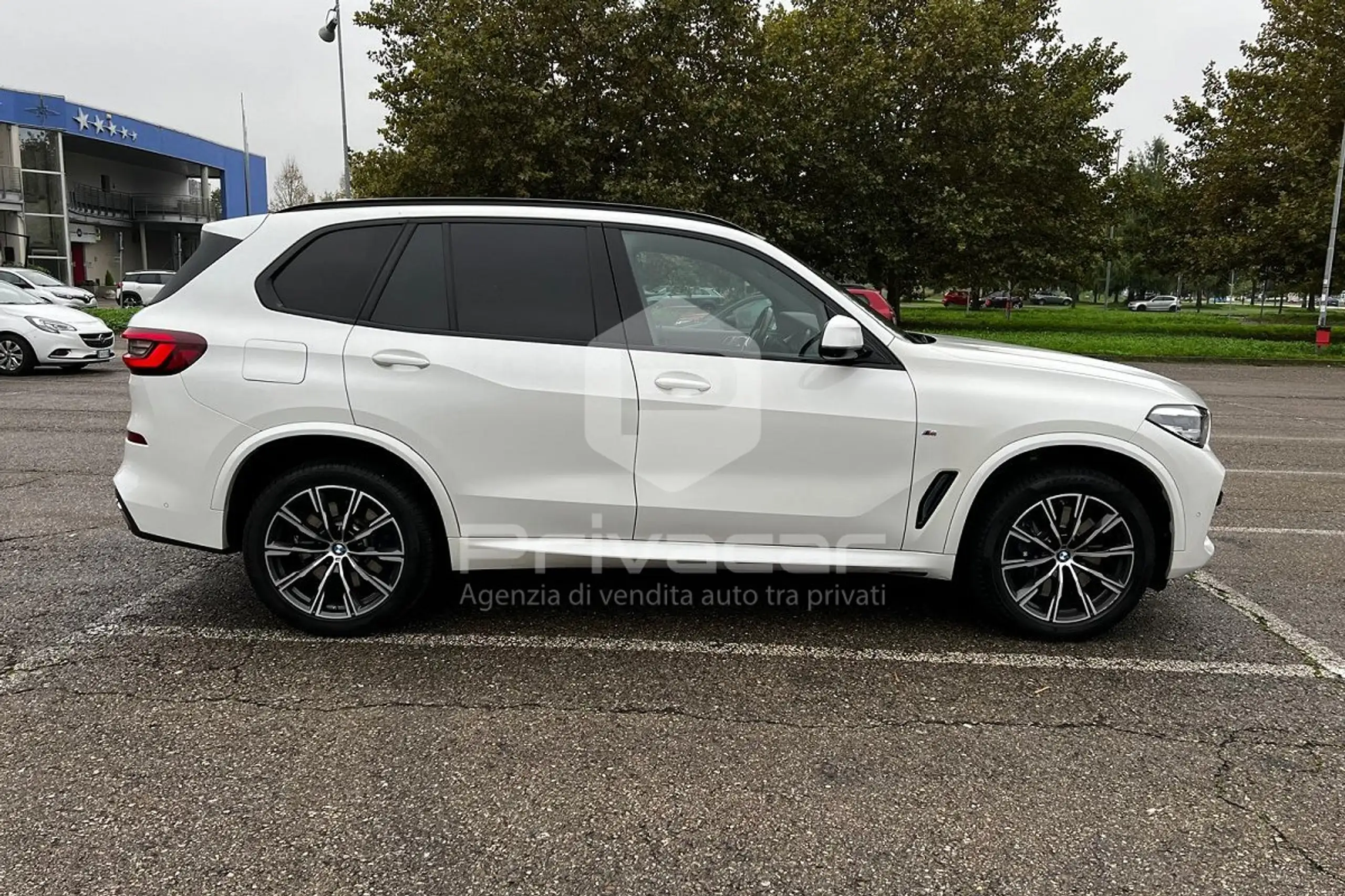 BMW - X5 M