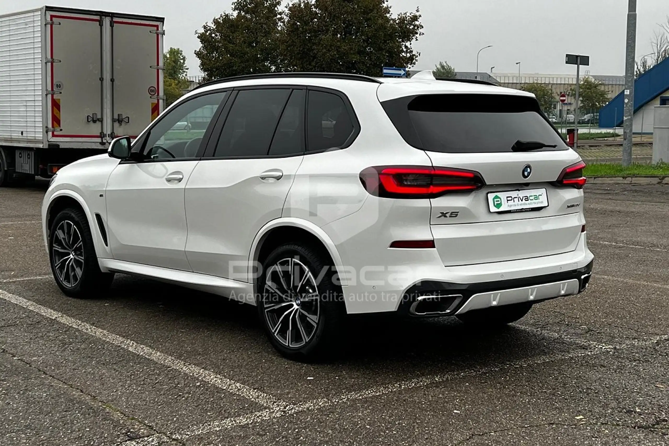 BMW - X5 M