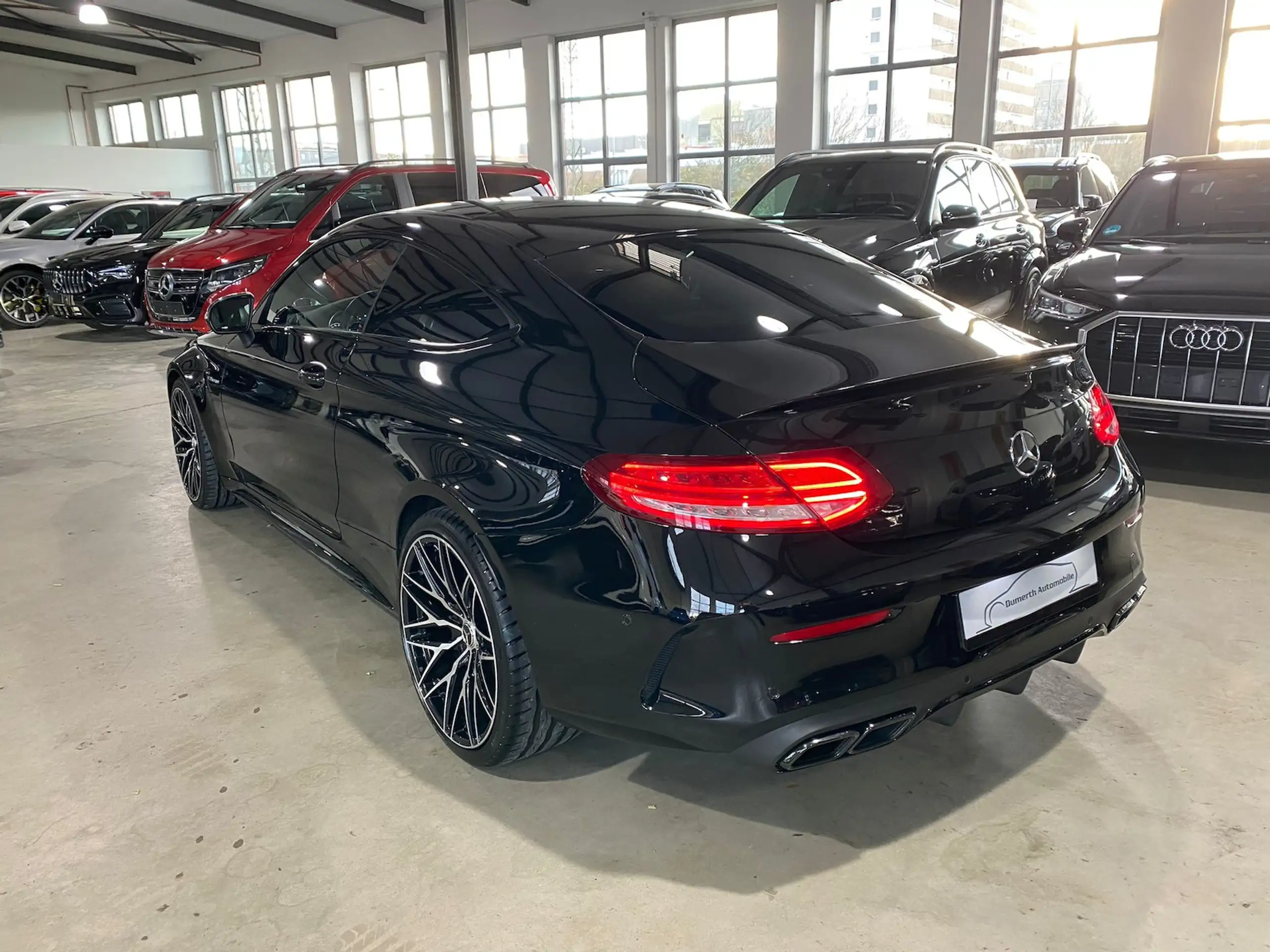 Mercedes-Benz - C 63 AMG