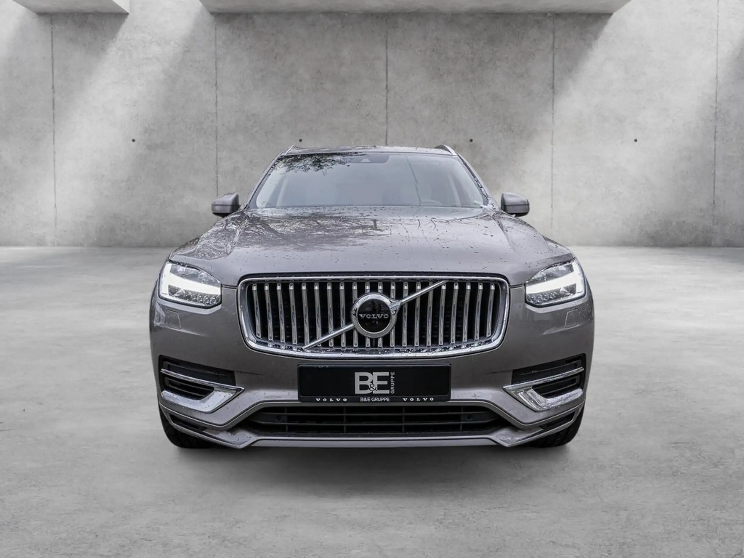 Volvo - XC90