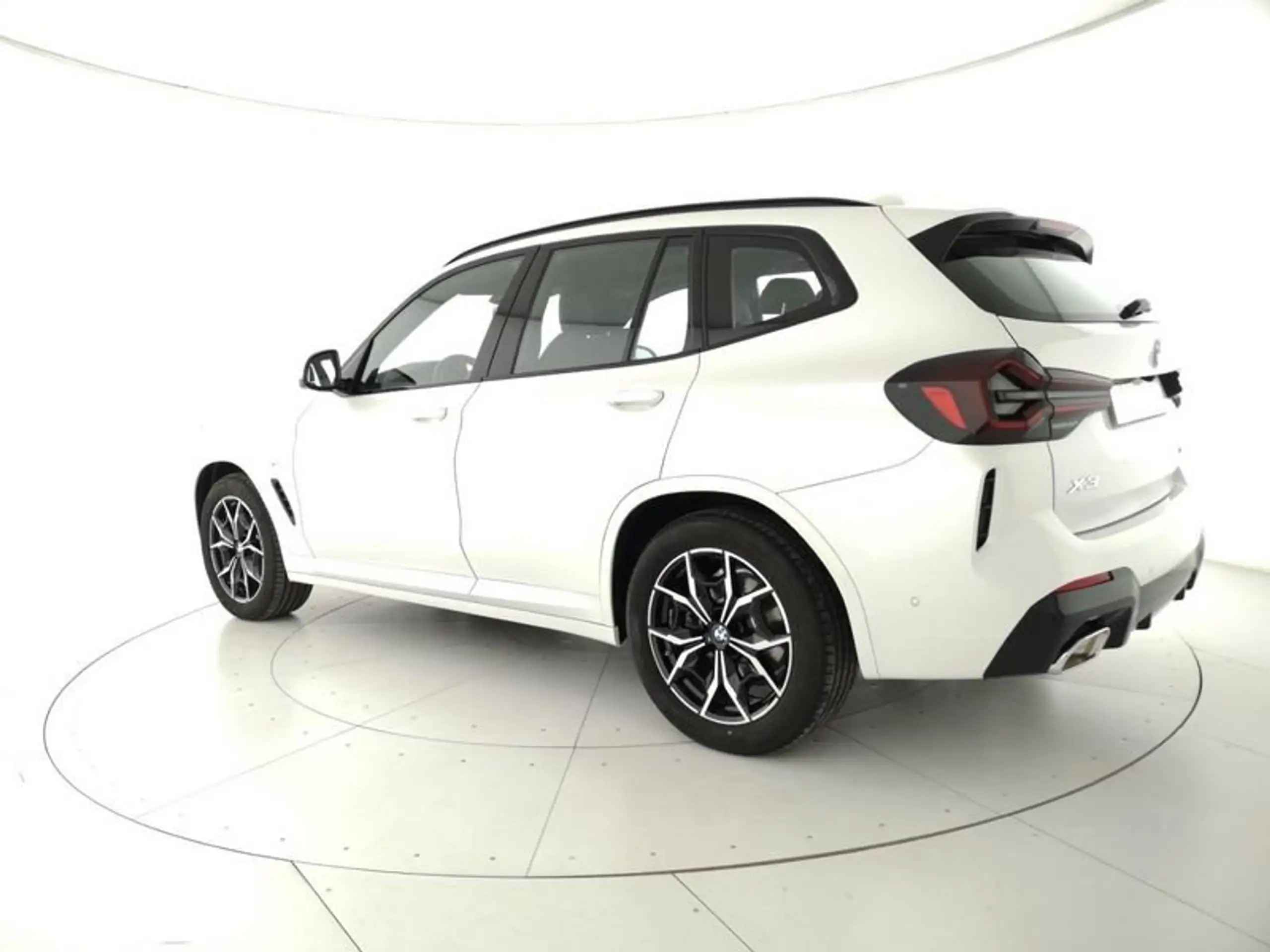 BMW - X3