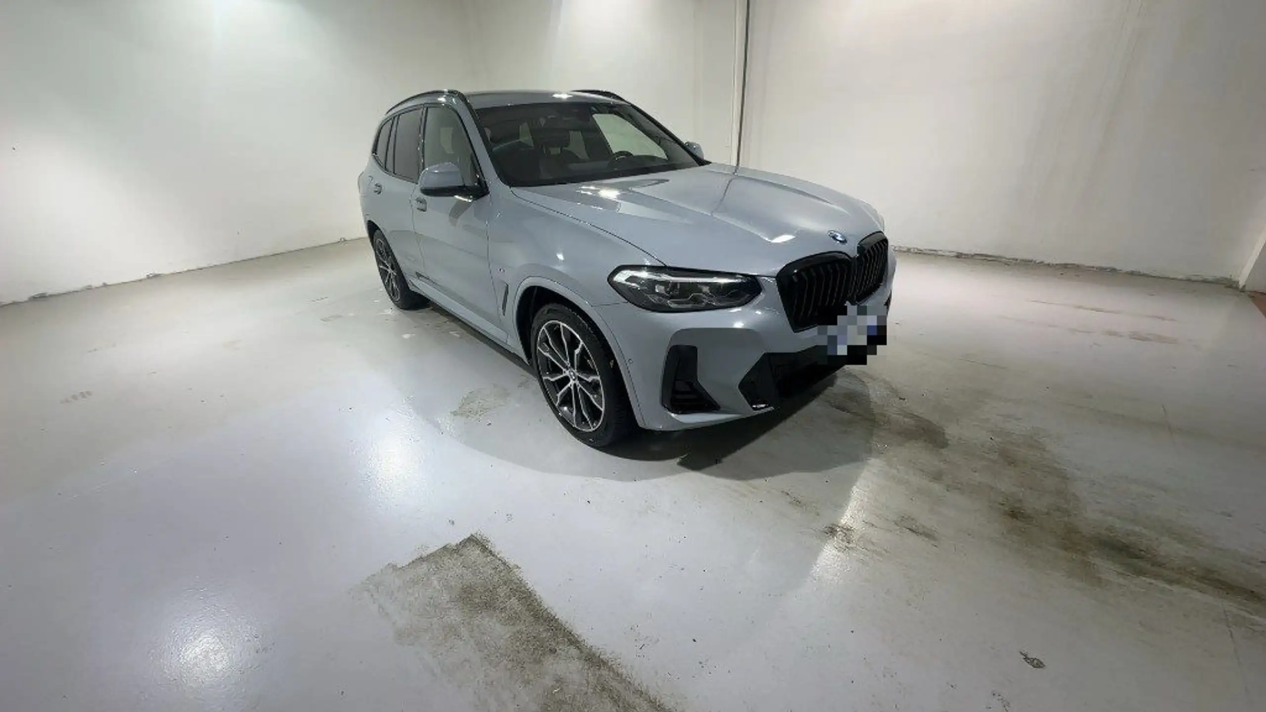 BMW - X3