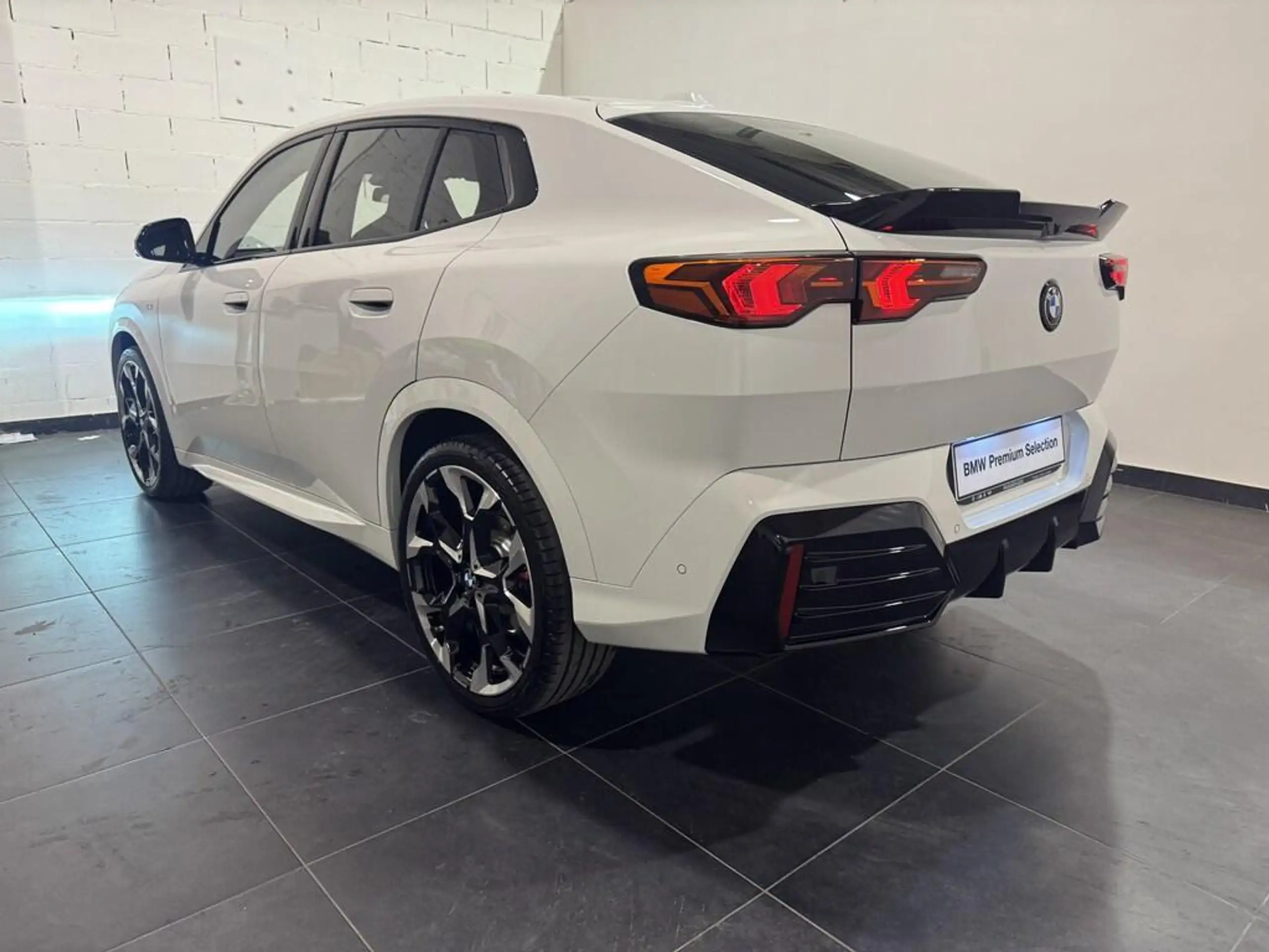 BMW - X2