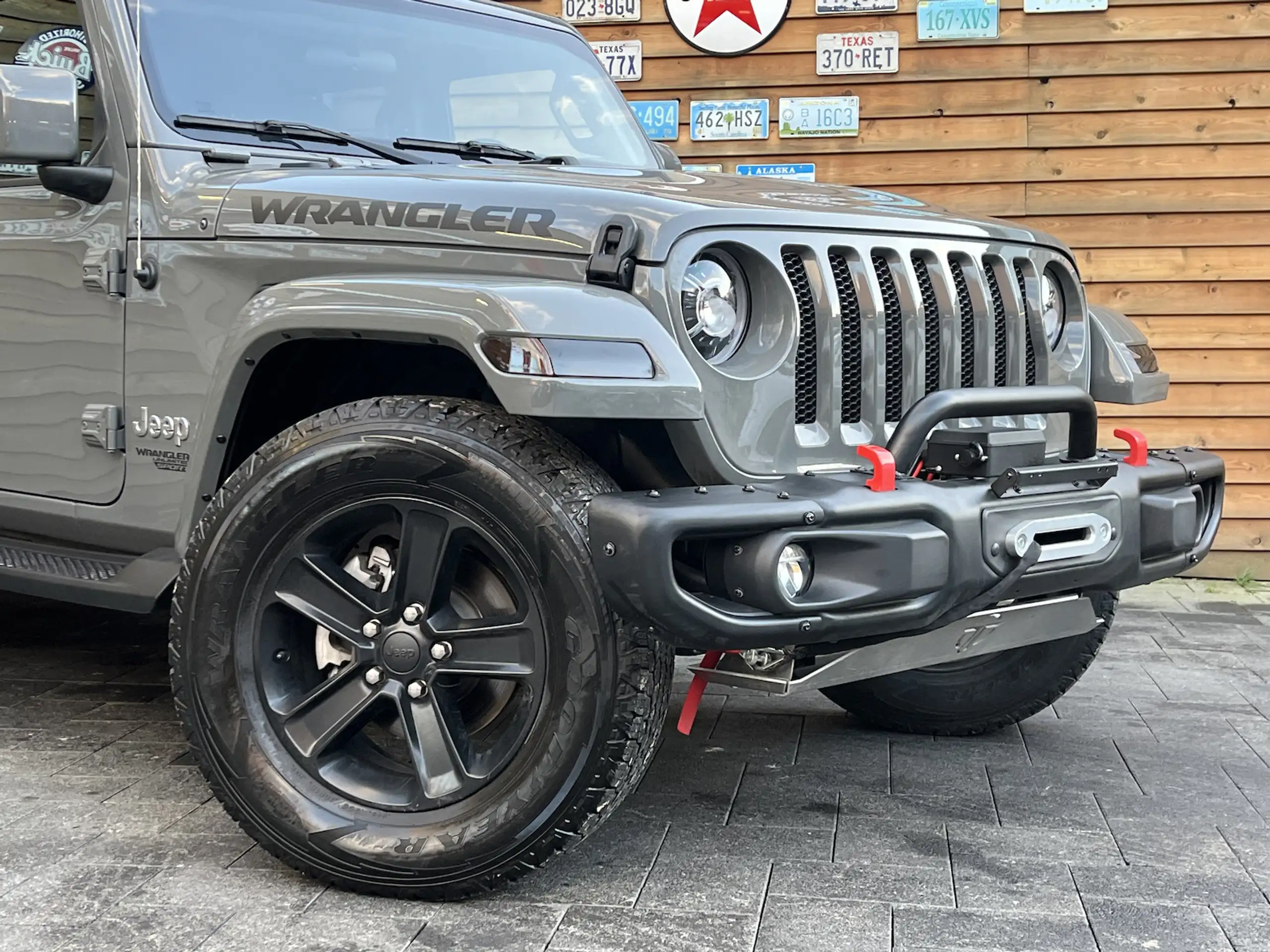 Jeep - Wrangler