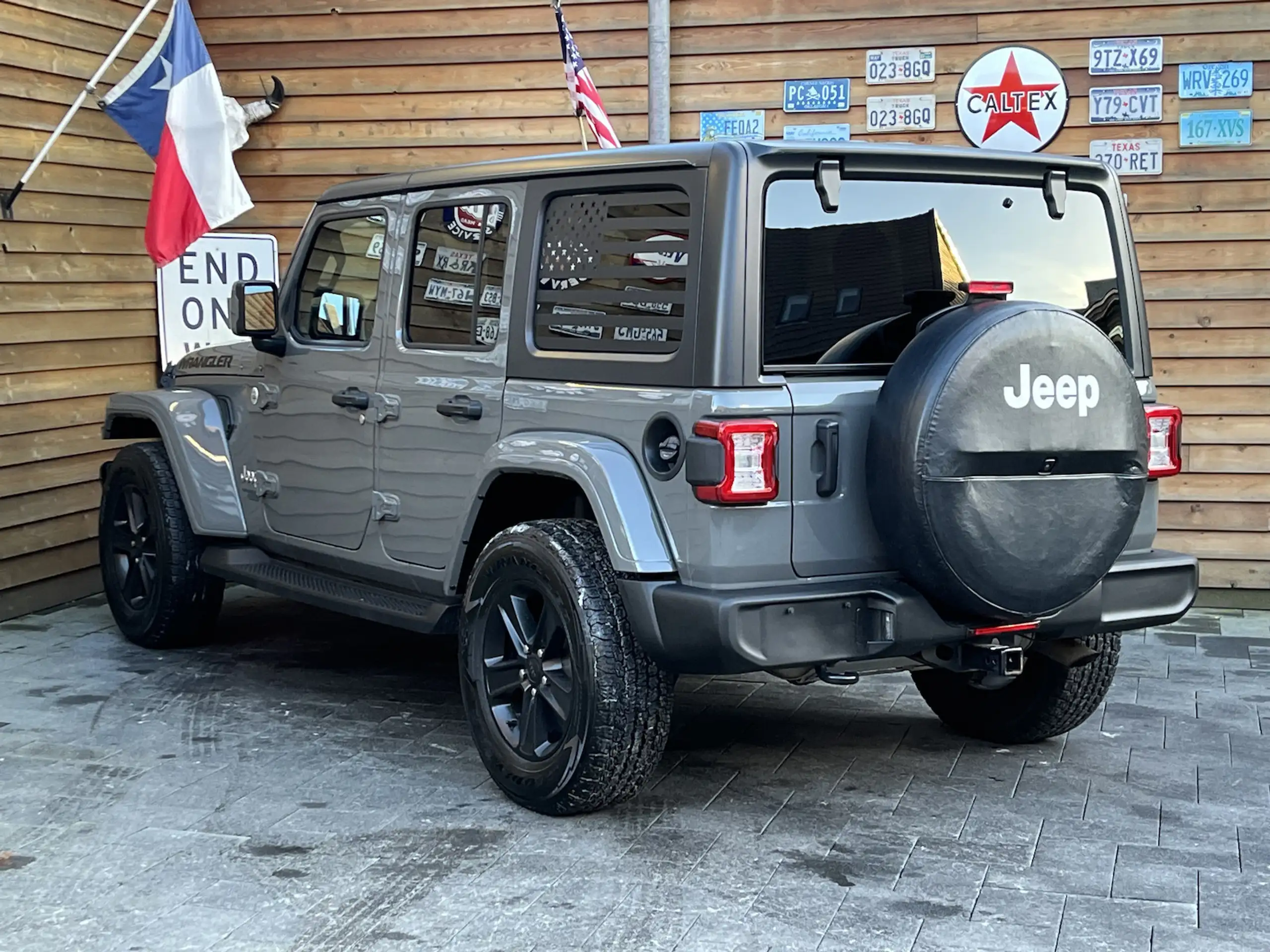 Jeep - Wrangler