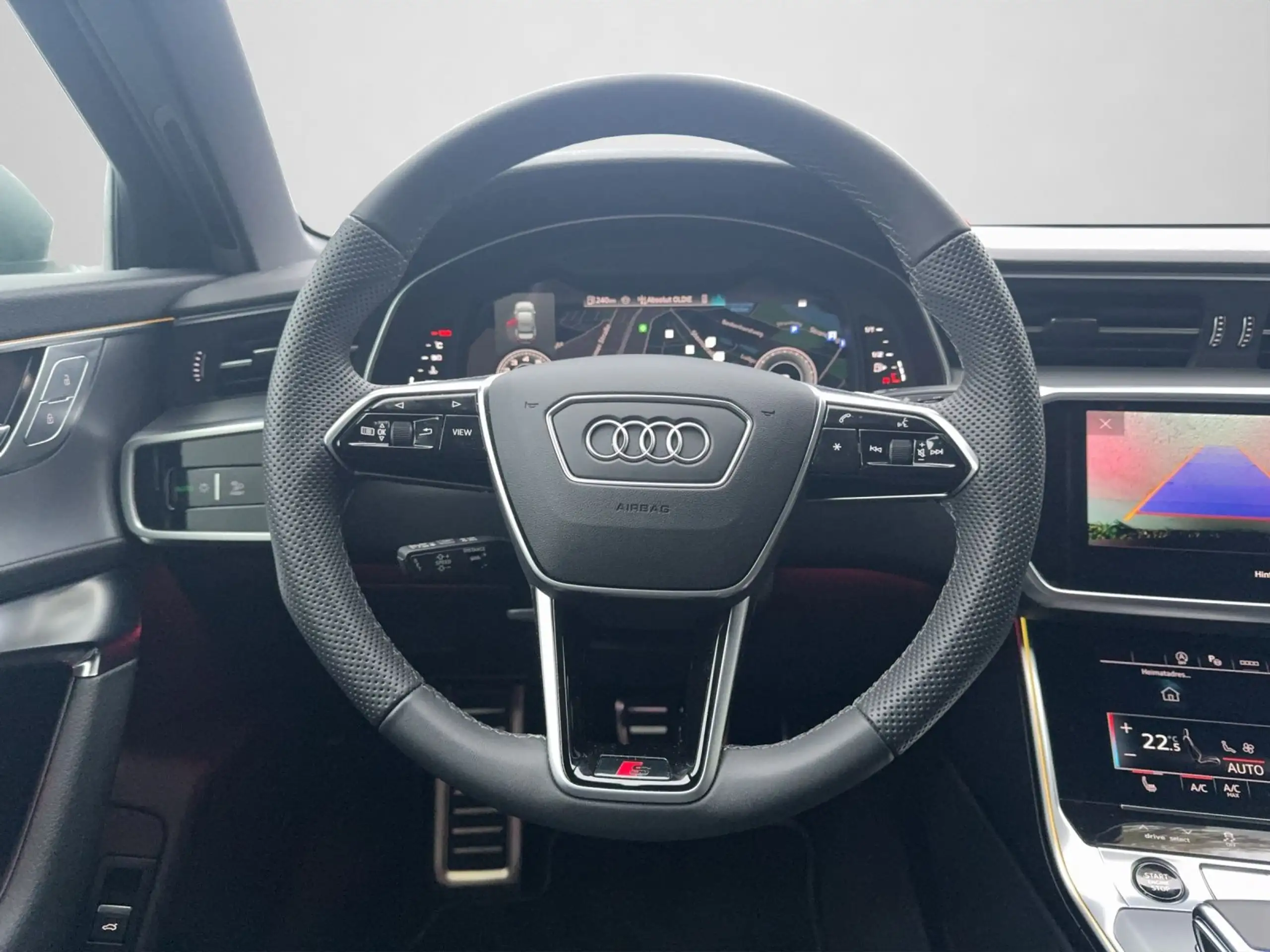 Audi - A6