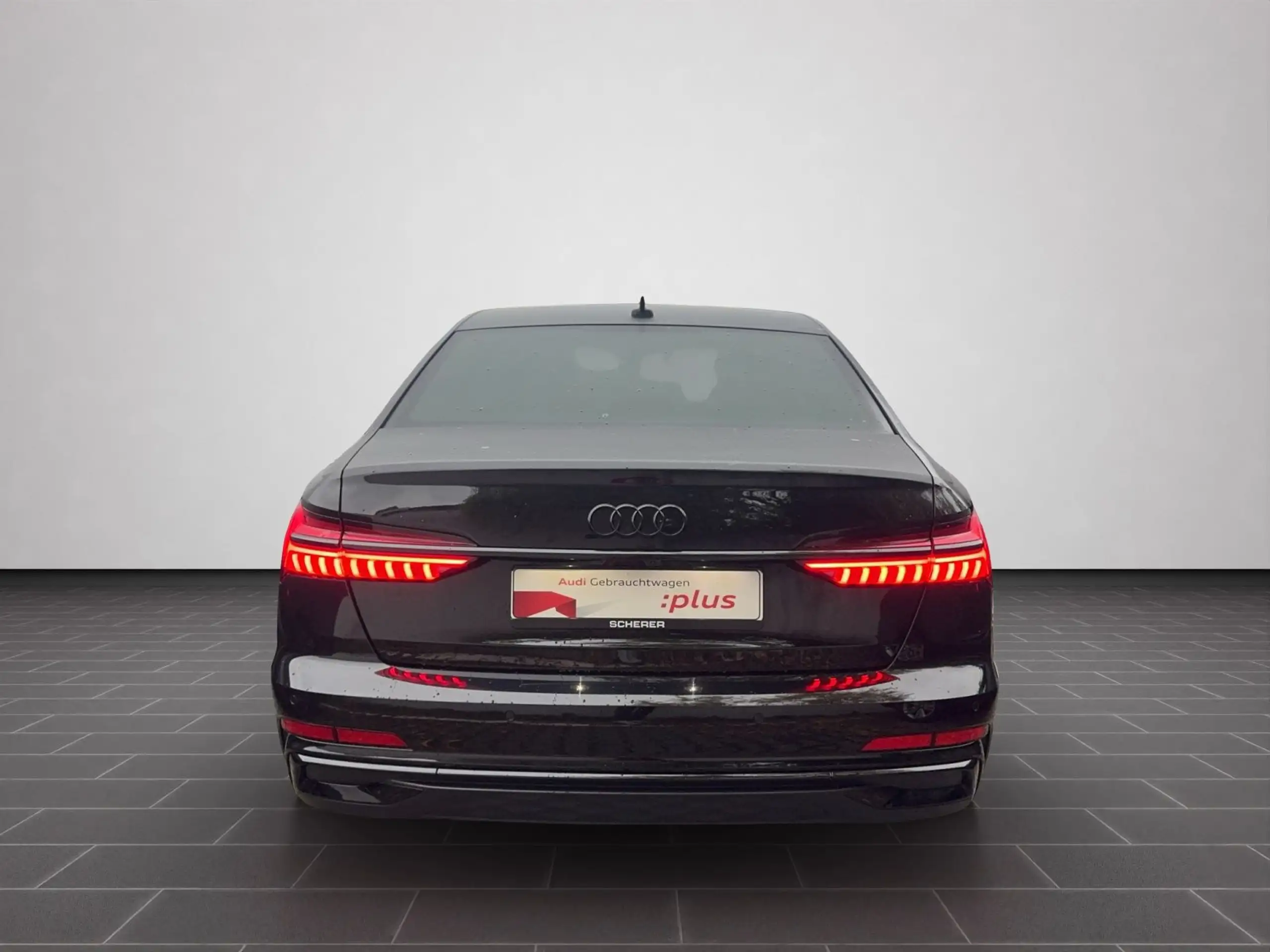 Audi - A6