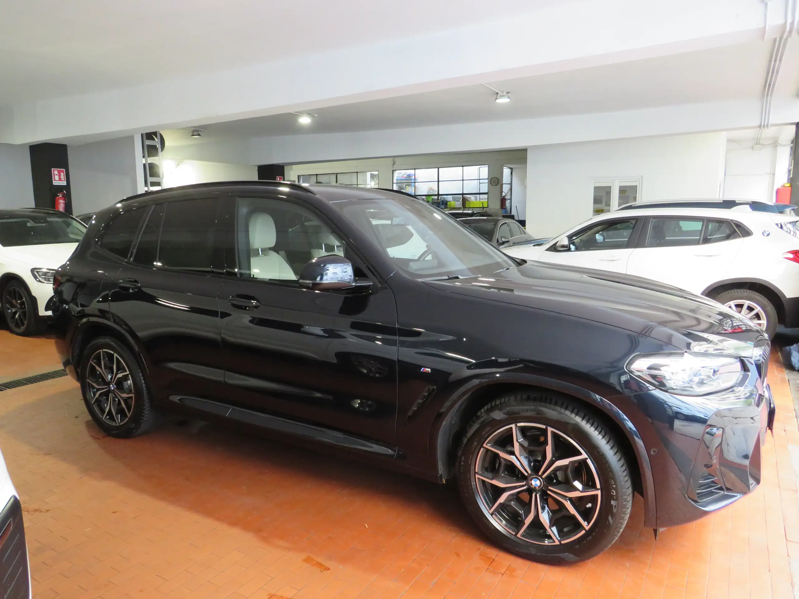 BMW - X3