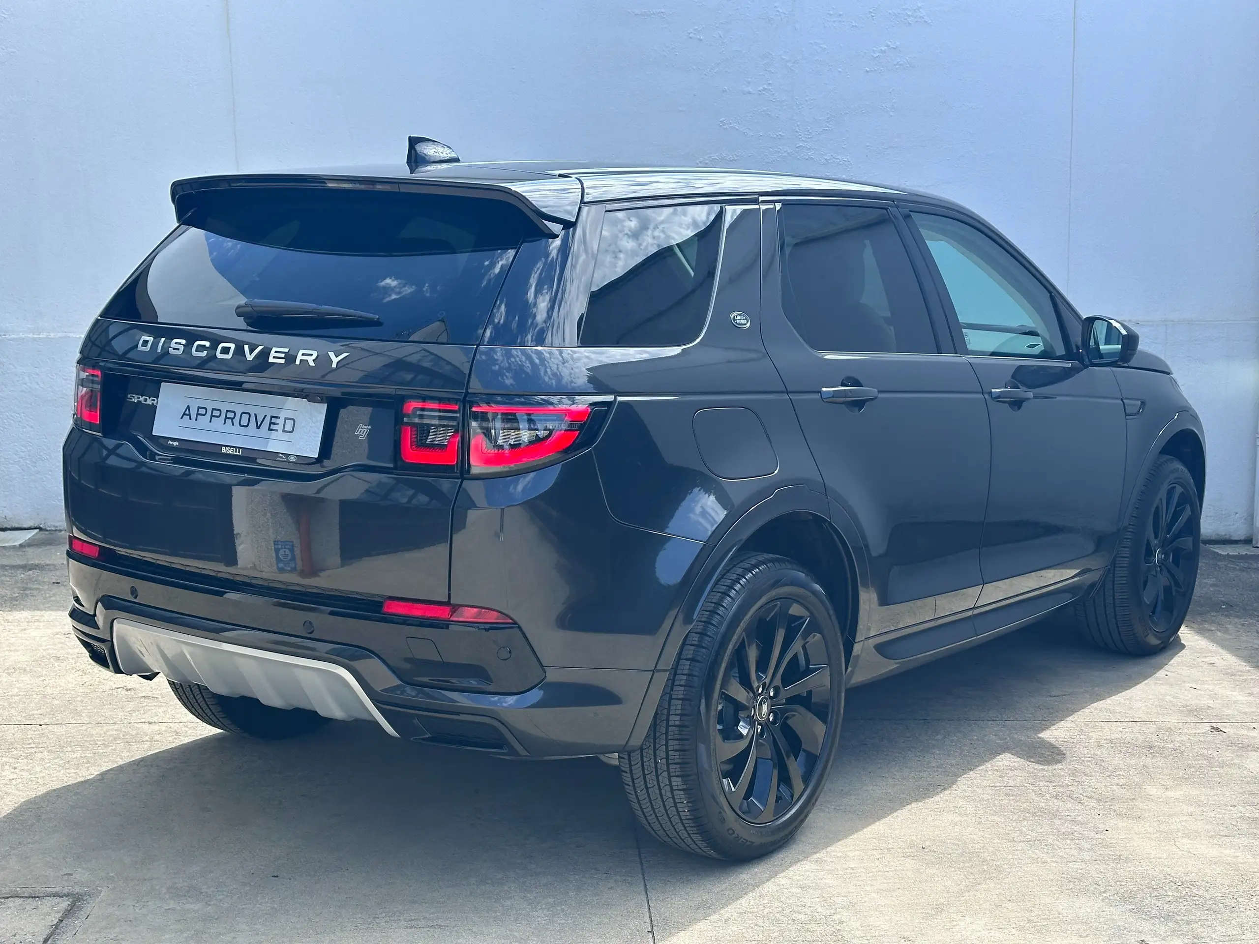 Land Rover - Discovery Sport