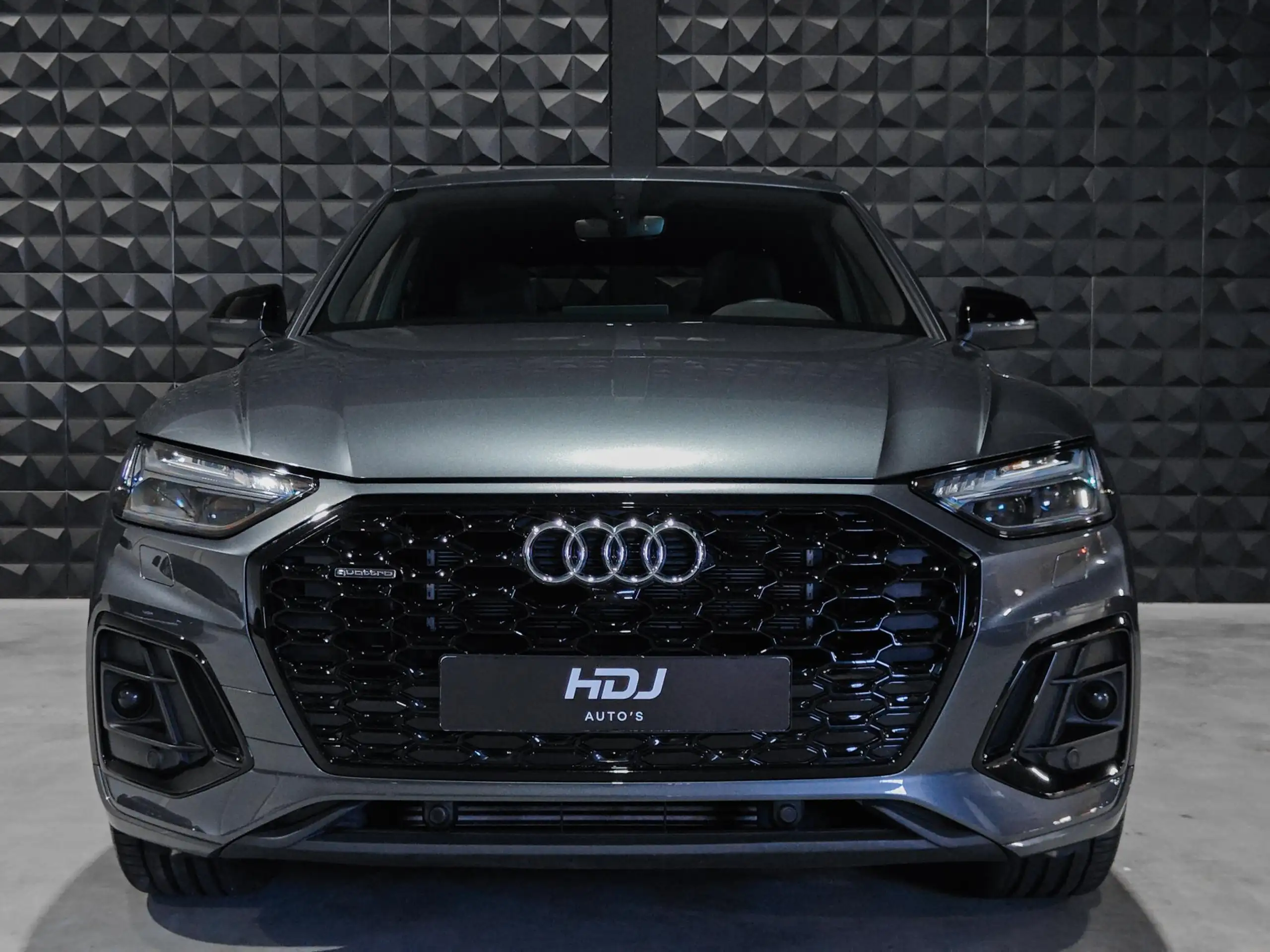 Audi - Q5