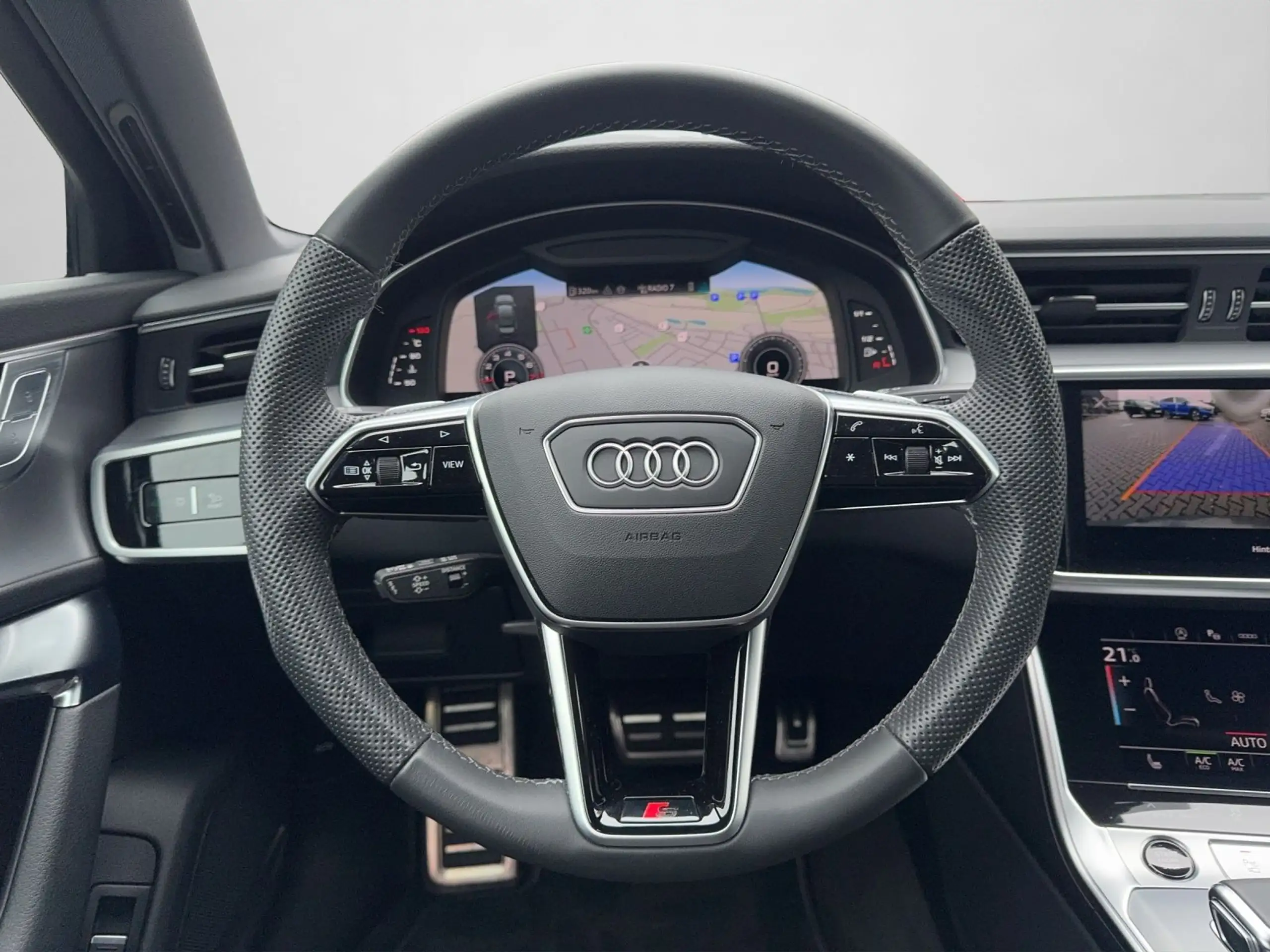 Audi - A6