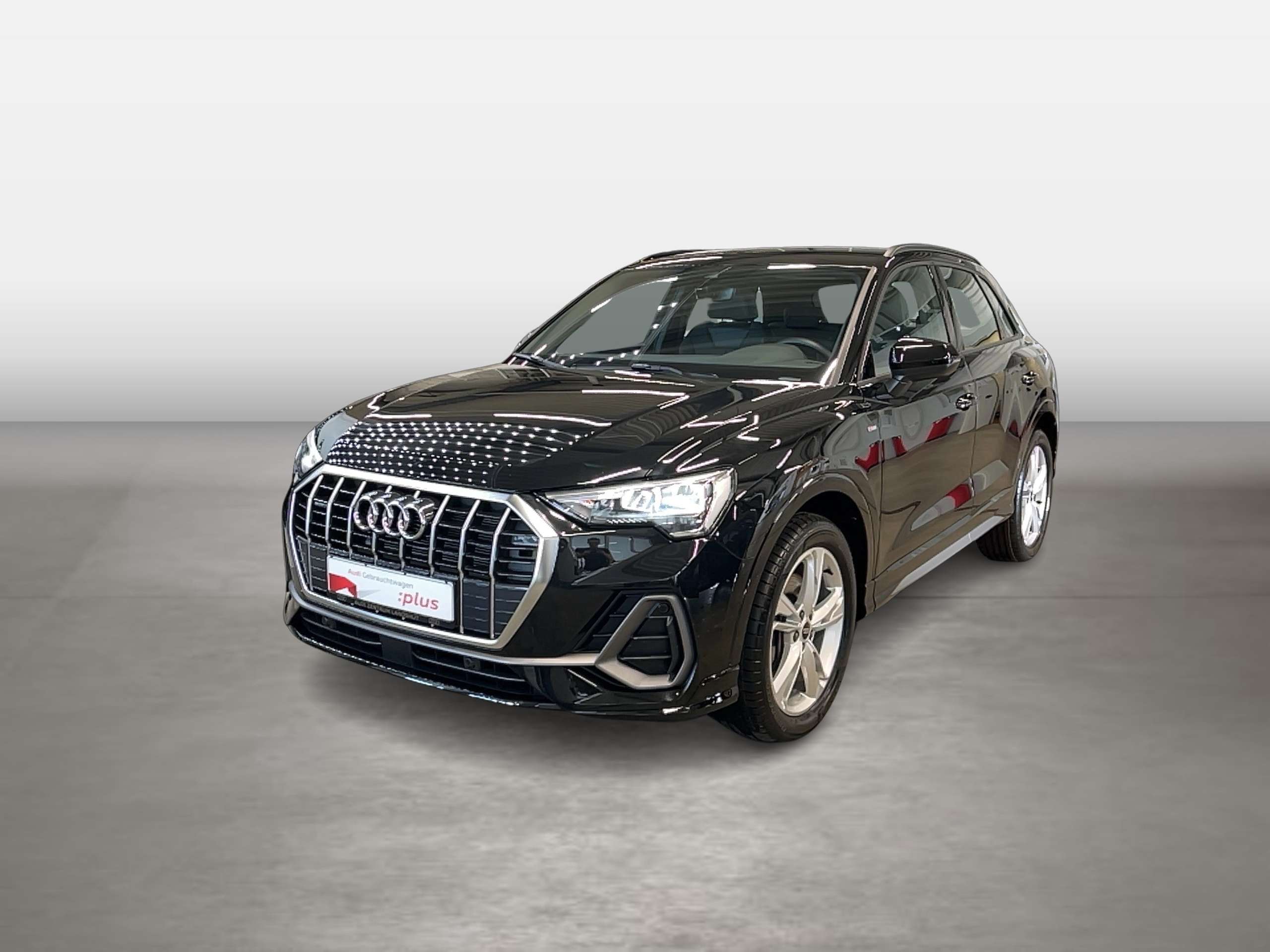 Audi - Q3