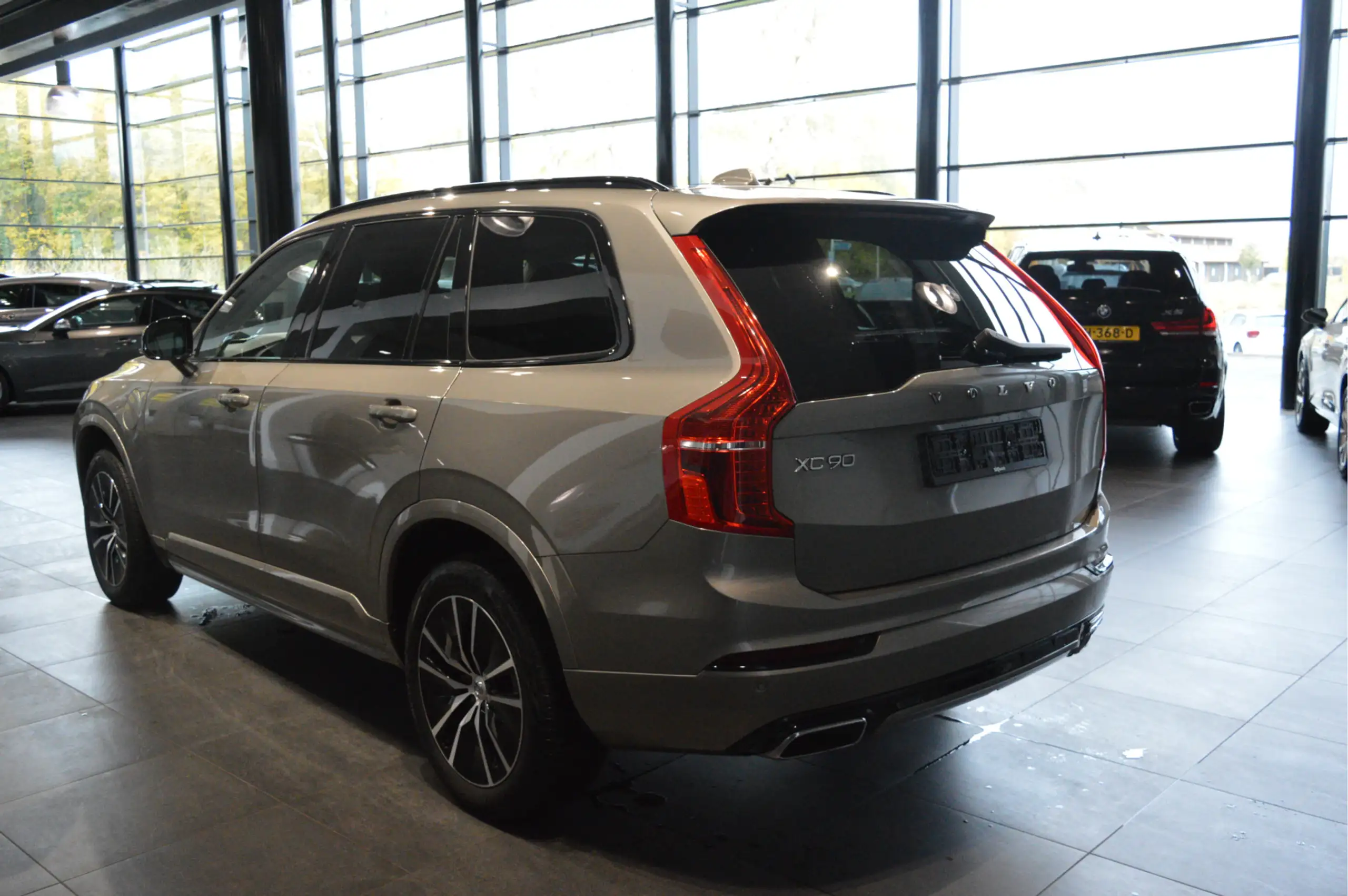 Volvo - XC90