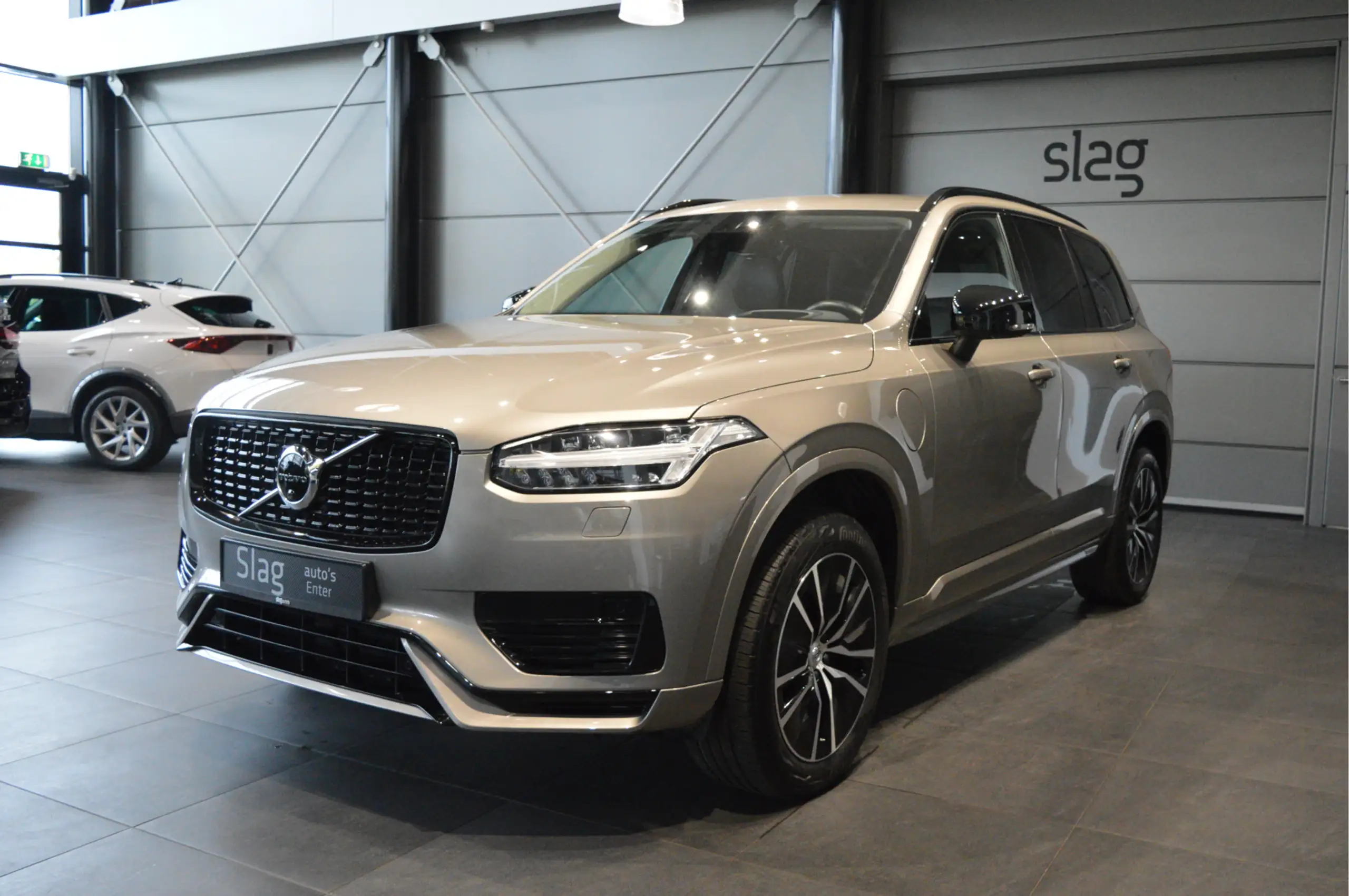 Volvo - XC90