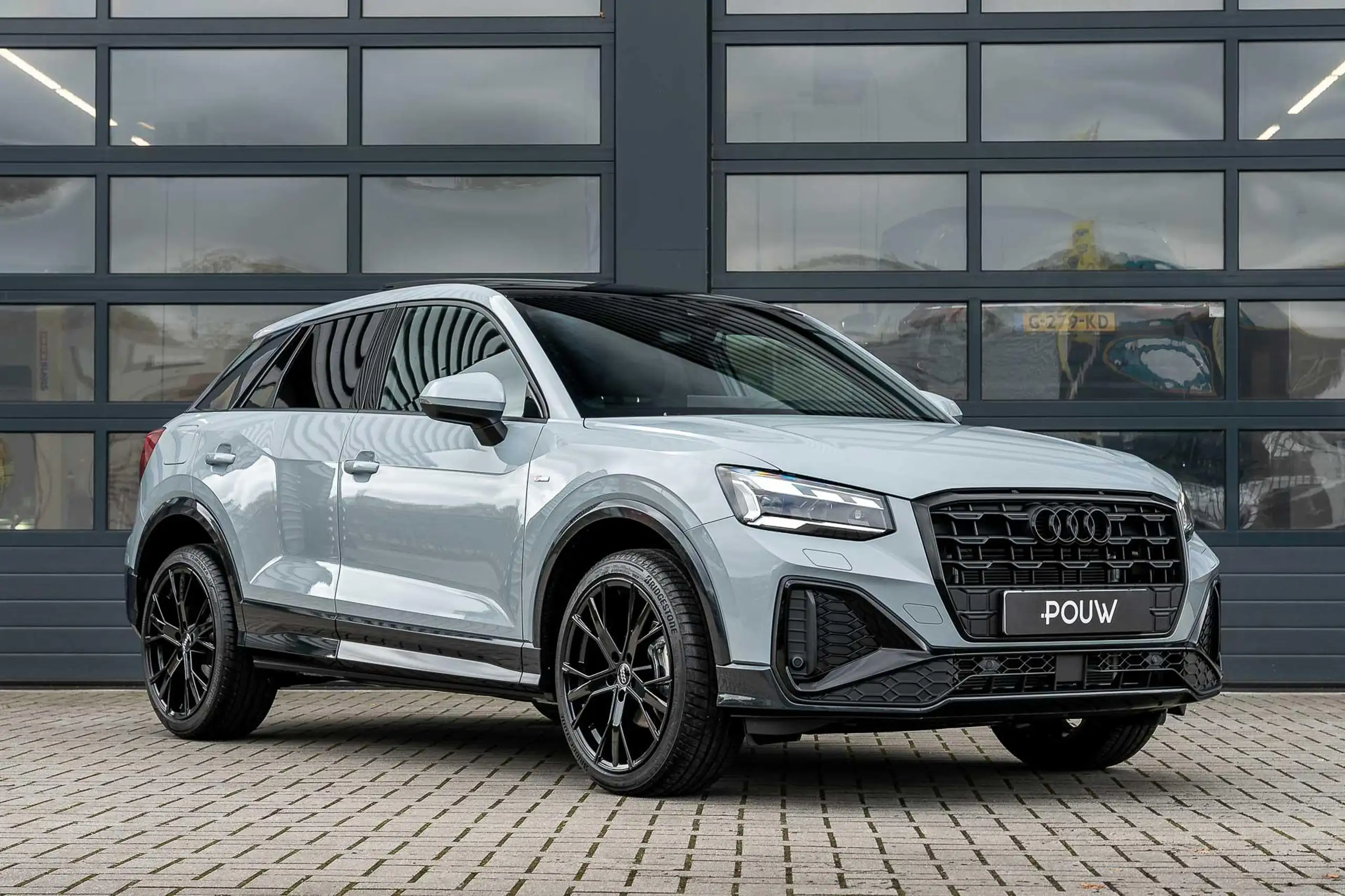 Audi - Q2