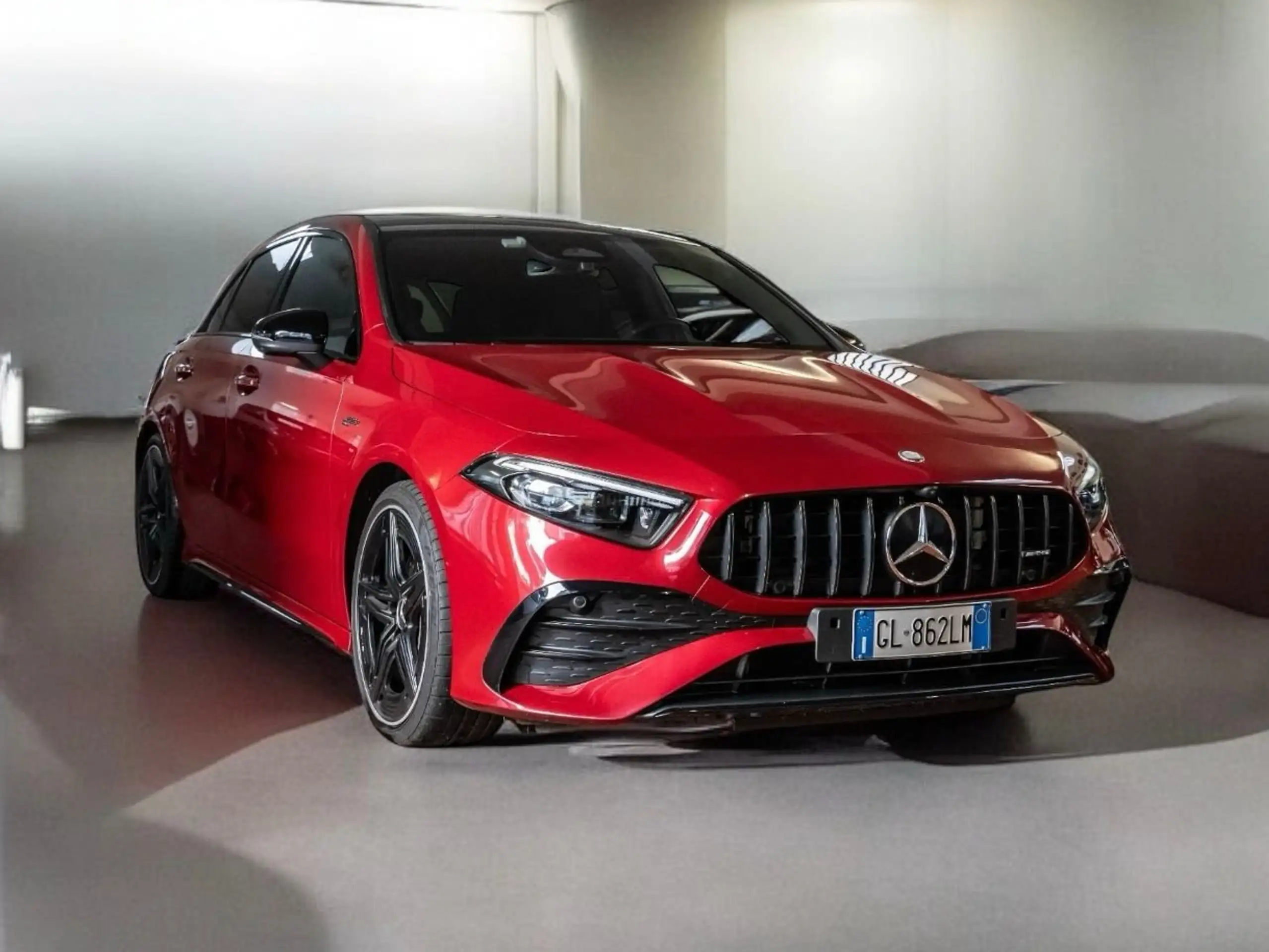 Mercedes-Benz A 35 AMG 2023