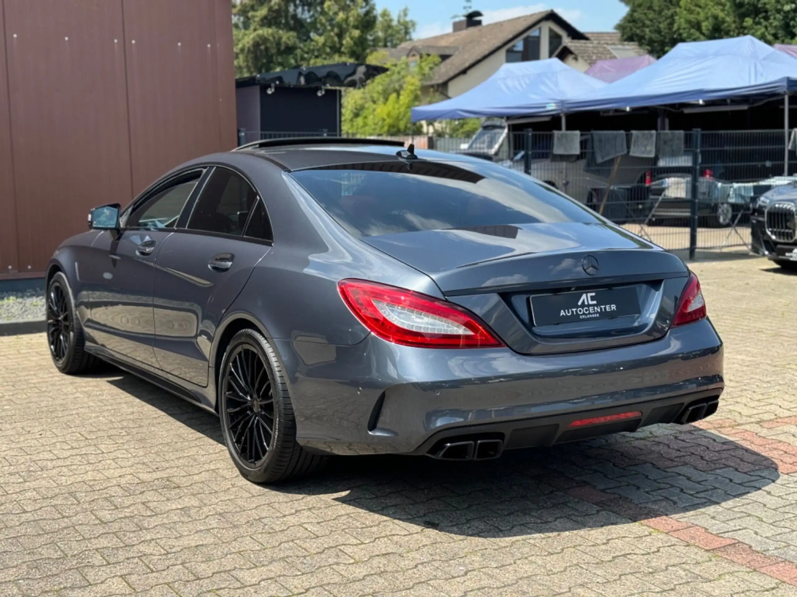 Mercedes-Benz - CLS 63 AMG