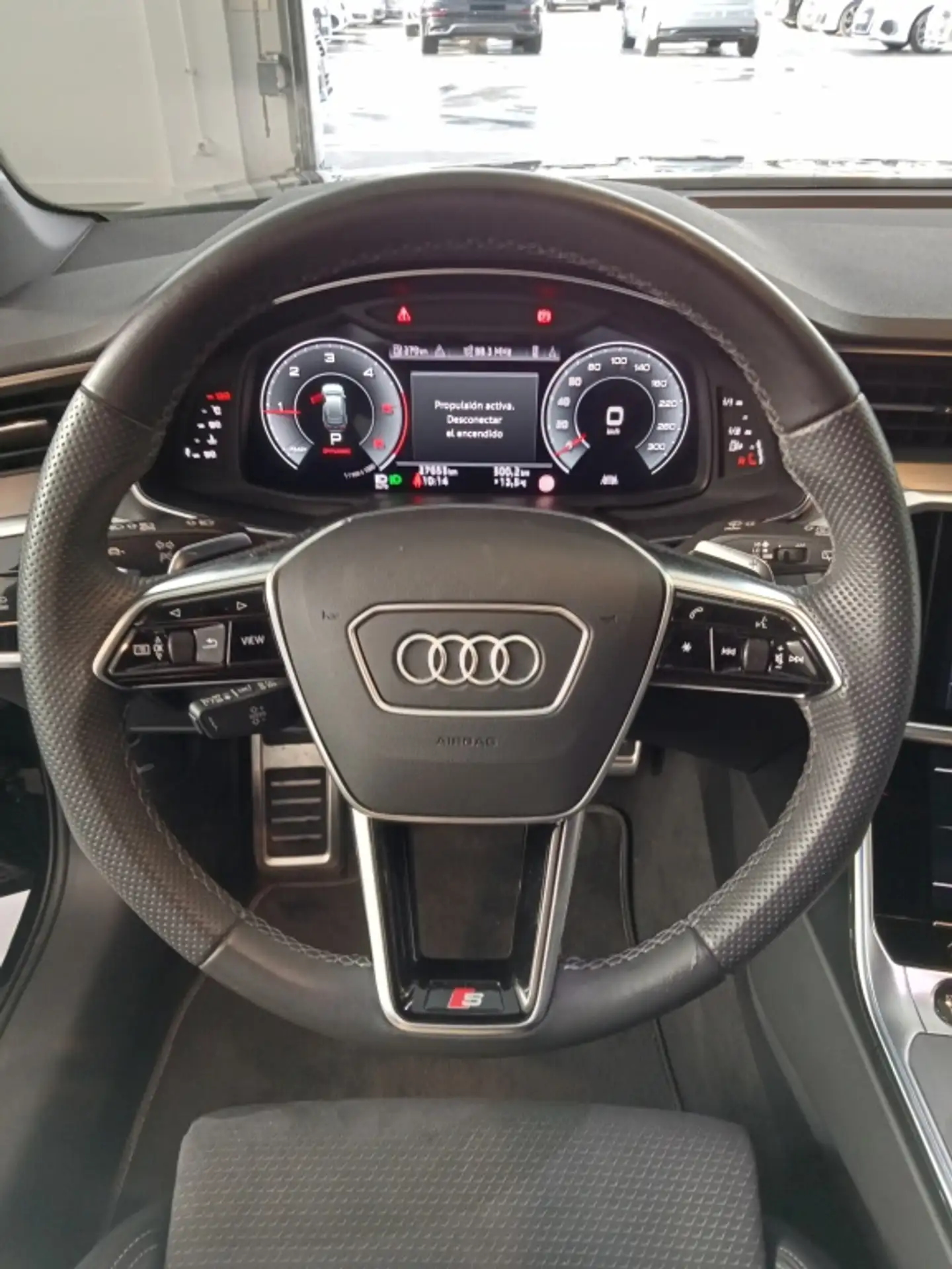 Audi - A6