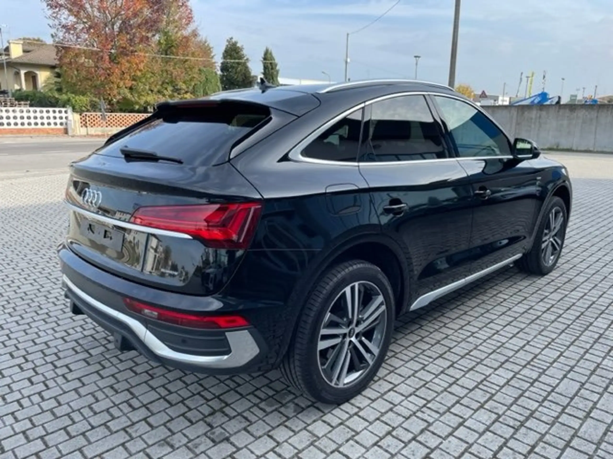 Audi - Q5