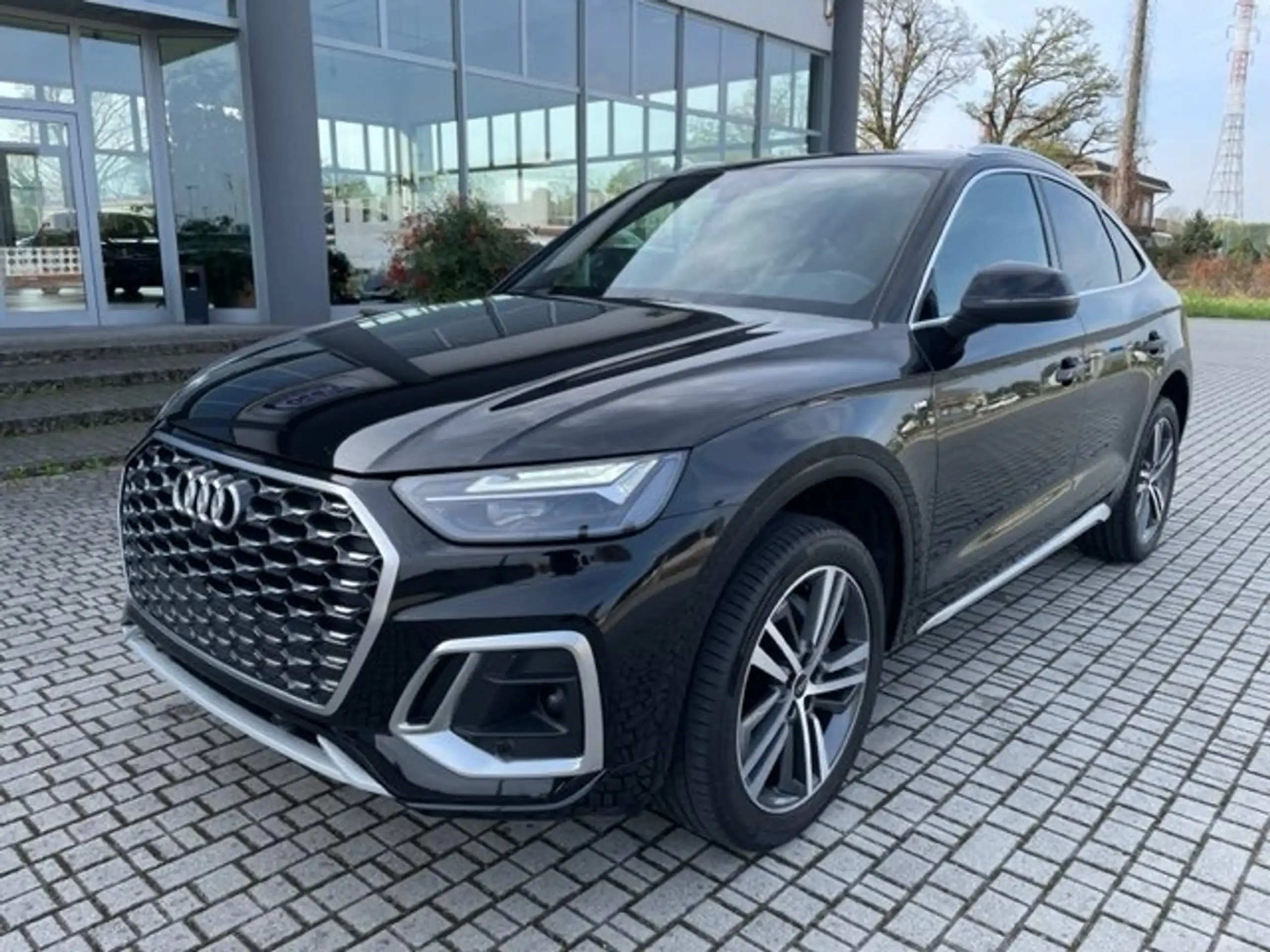 Audi - Q5