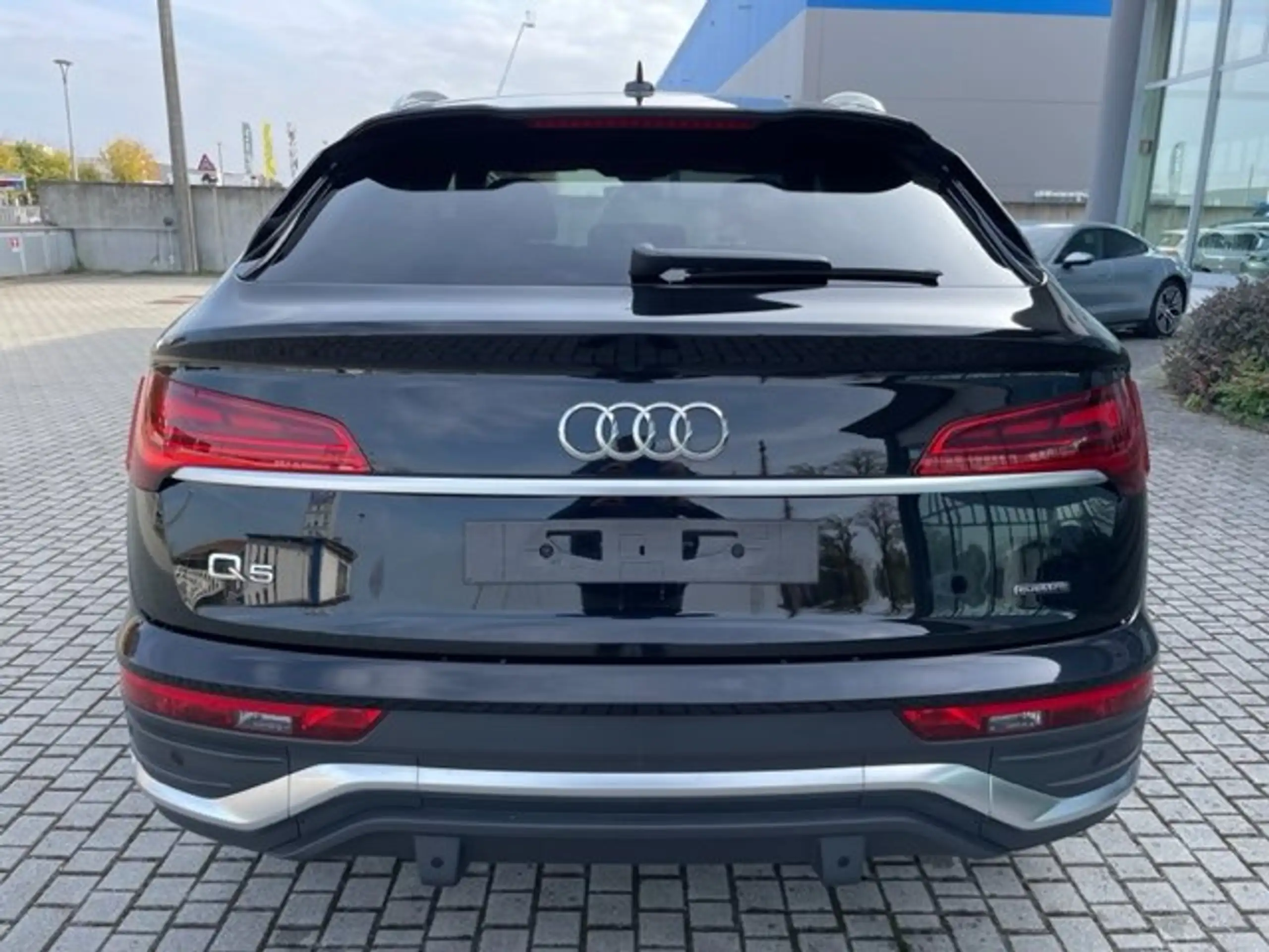 Audi - Q5