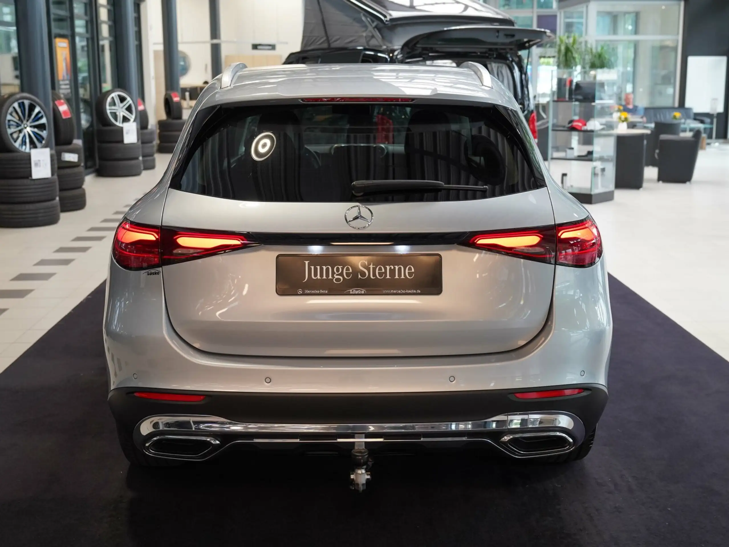 Mercedes-Benz - GLC 220