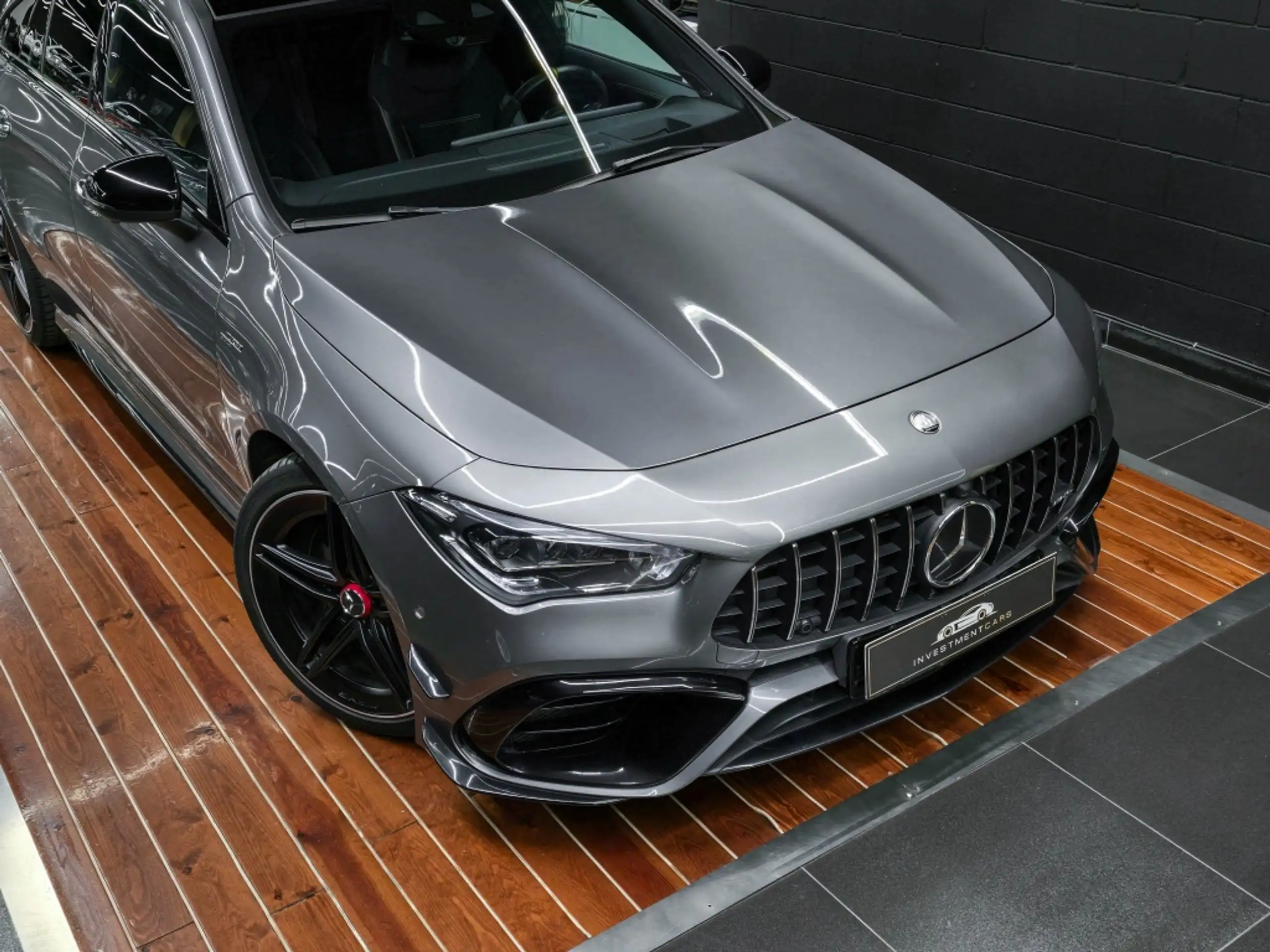 Mercedes-Benz - CLA 45 AMG