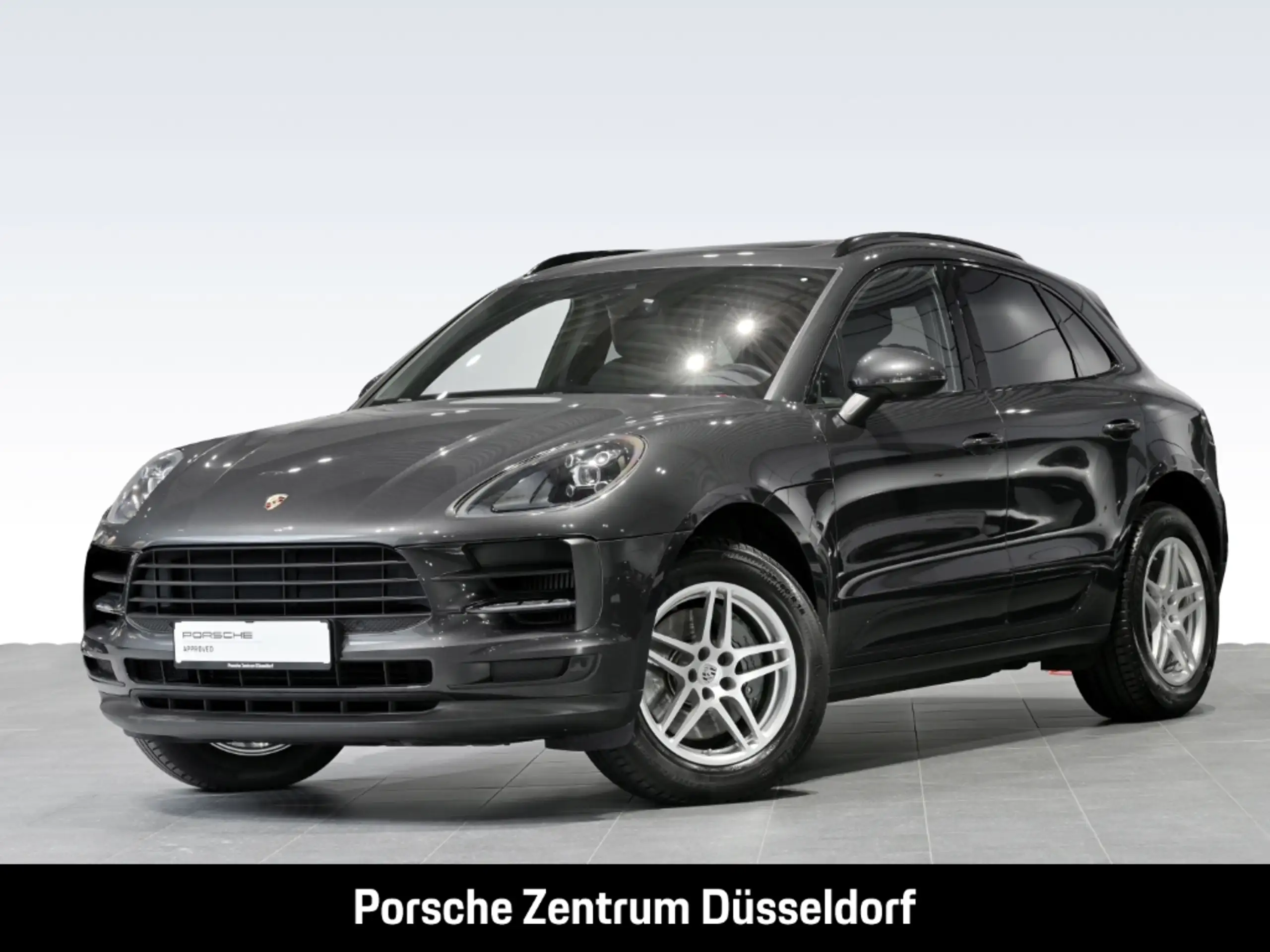 Porsche - Macan