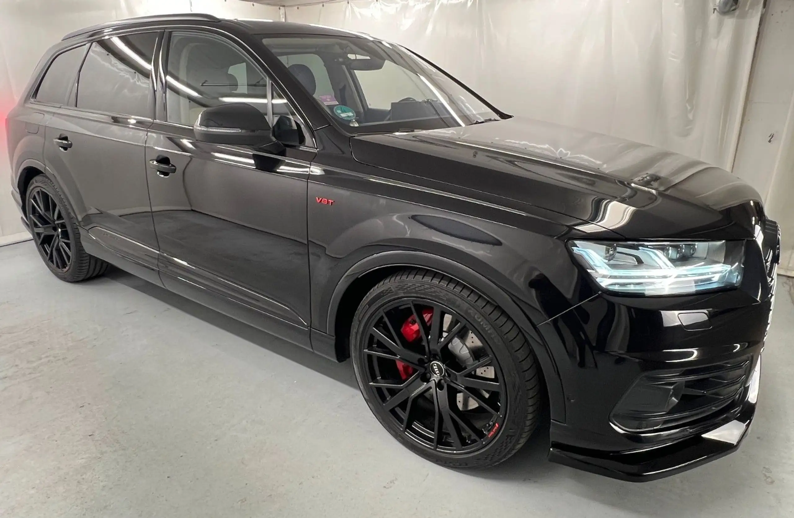 Audi - SQ7