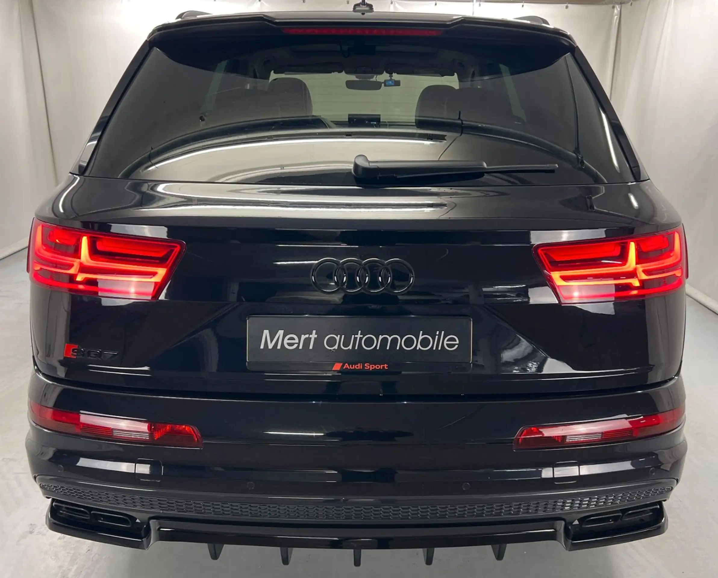 Audi - SQ7