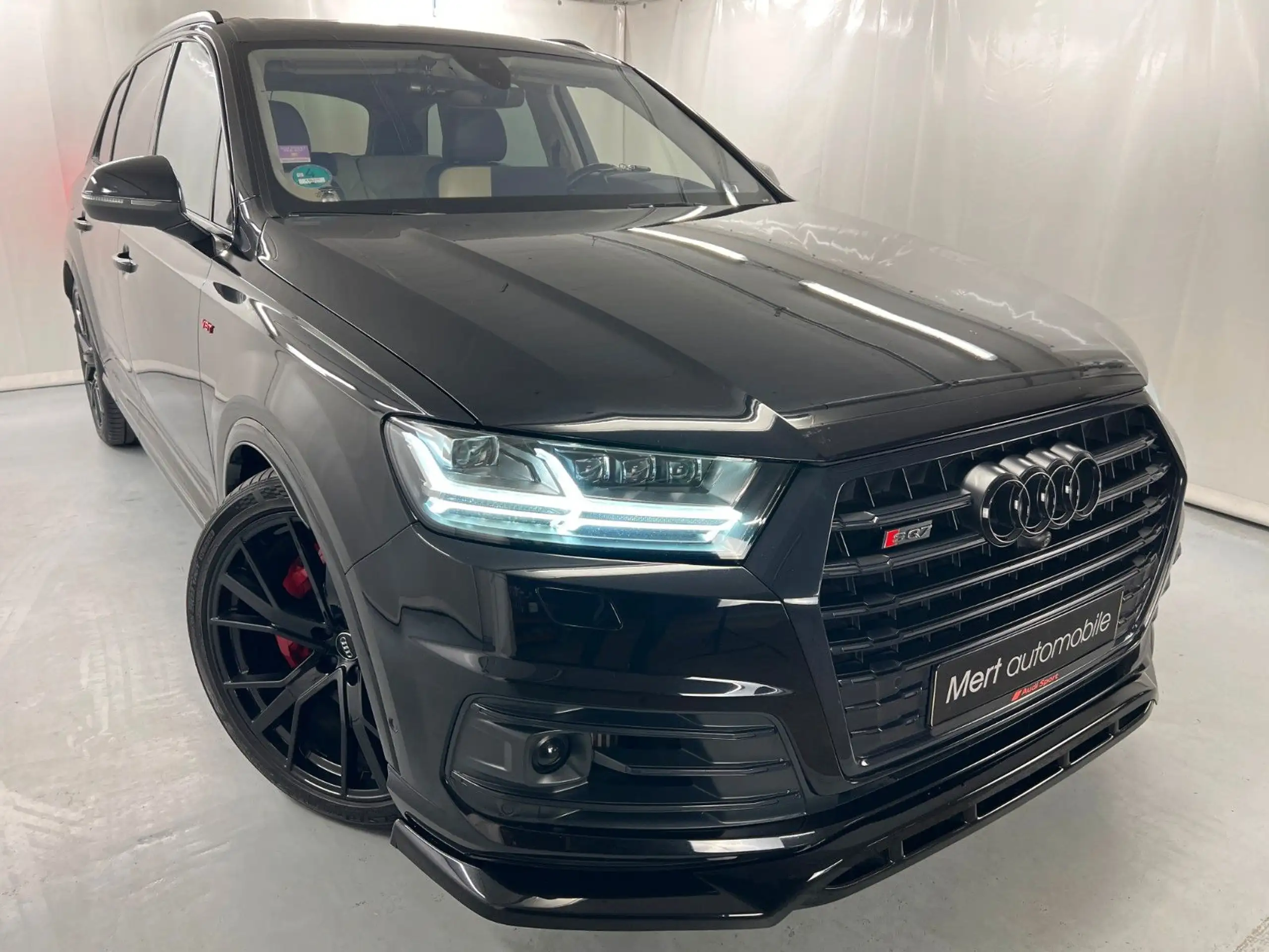 Audi - SQ7