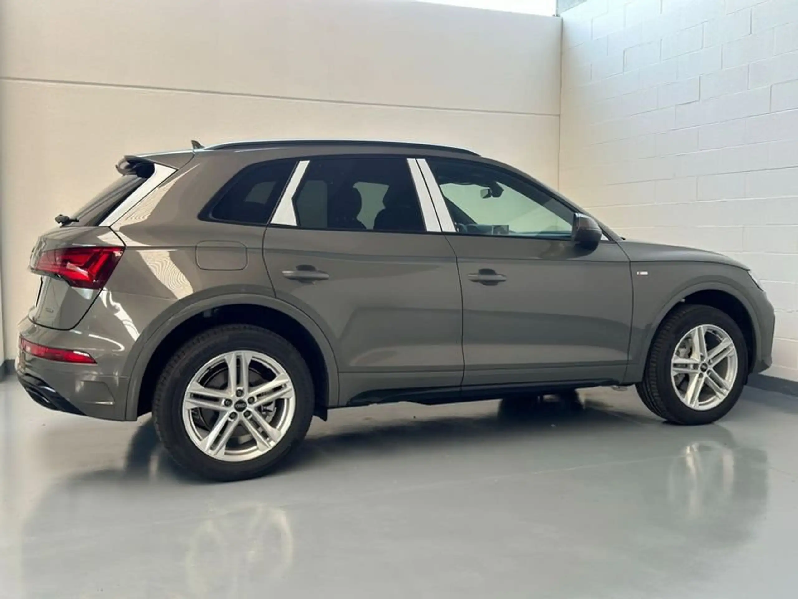 Audi - Q5