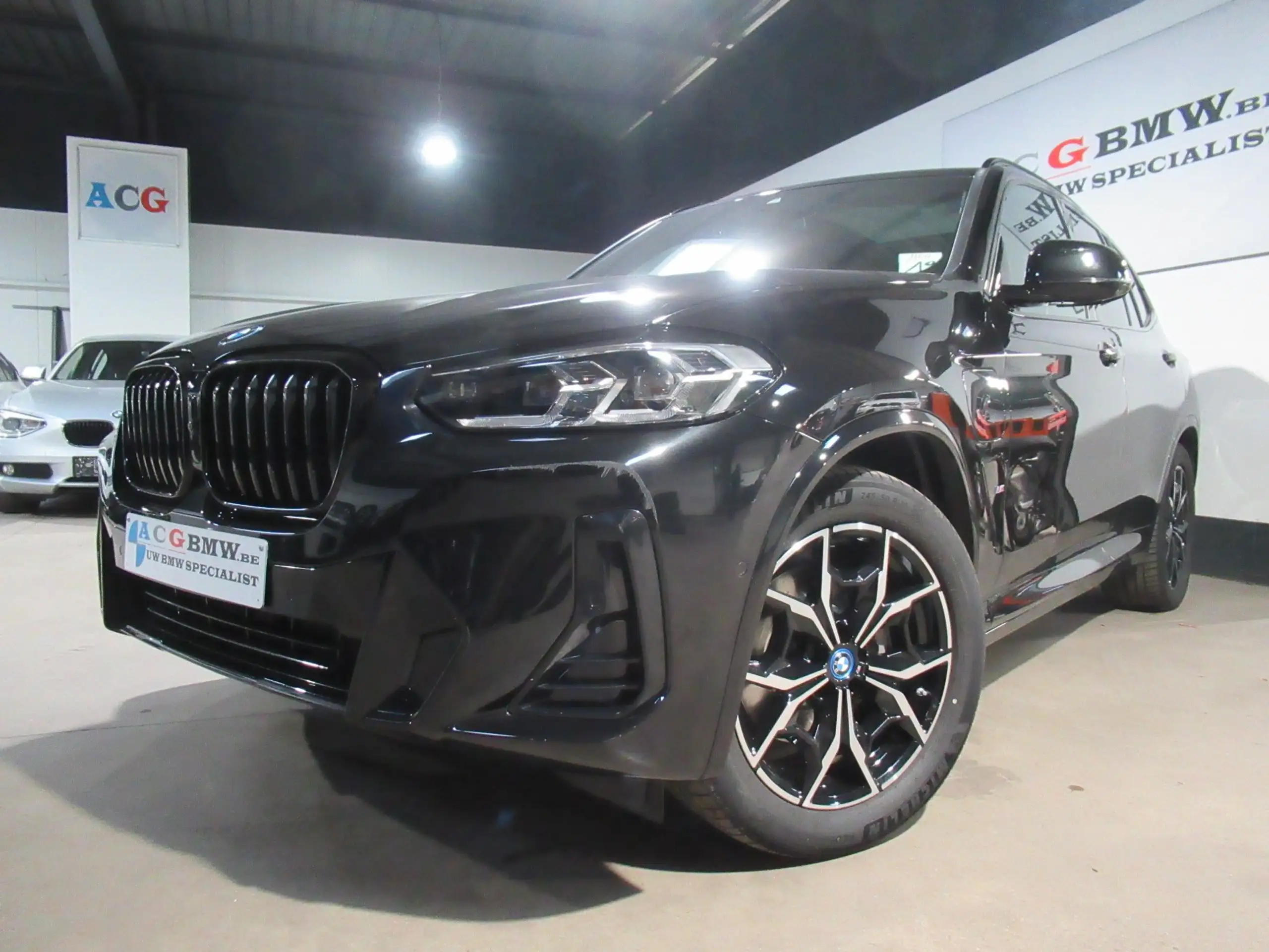 BMW - X3