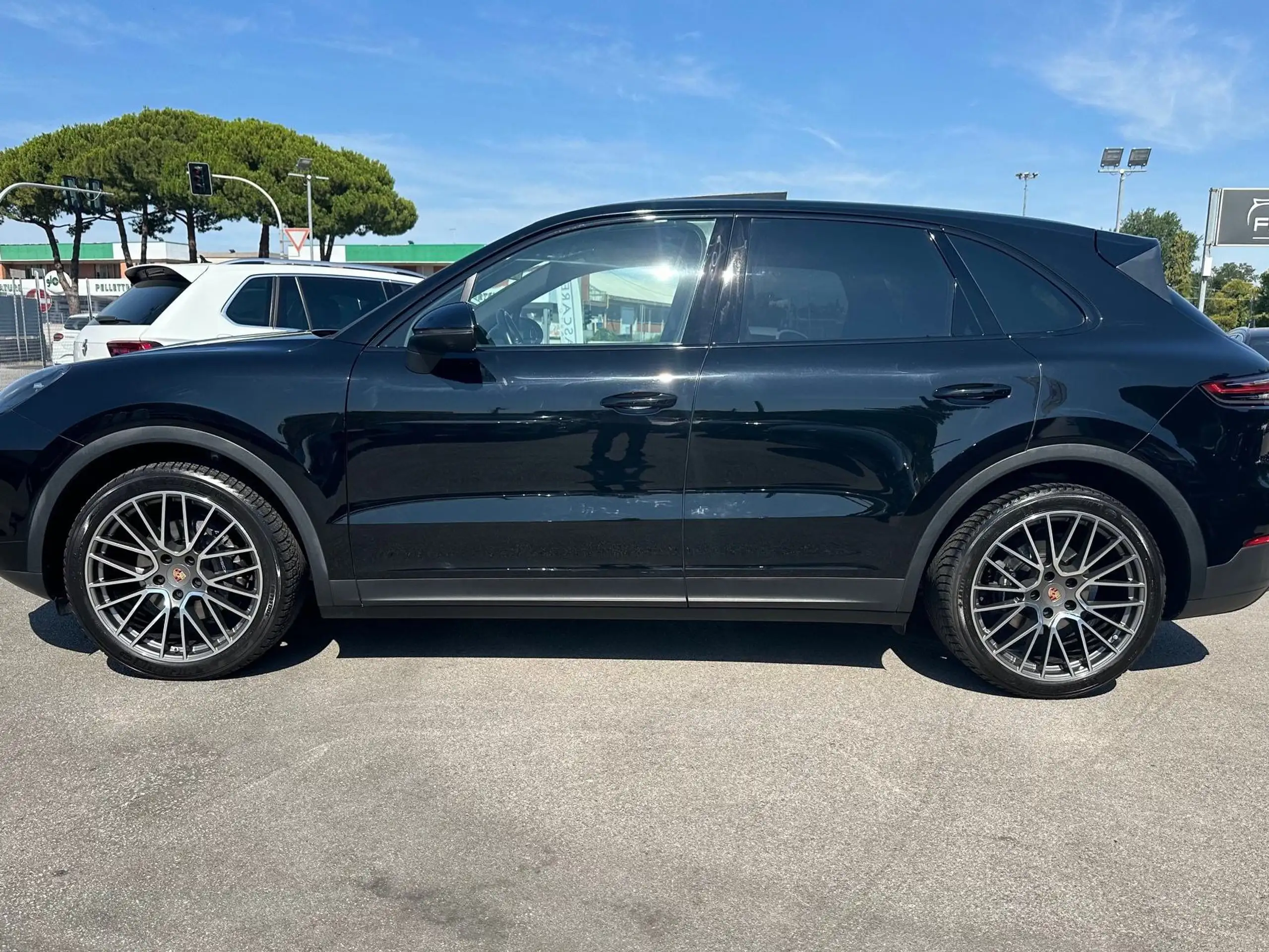 Porsche - Cayenne