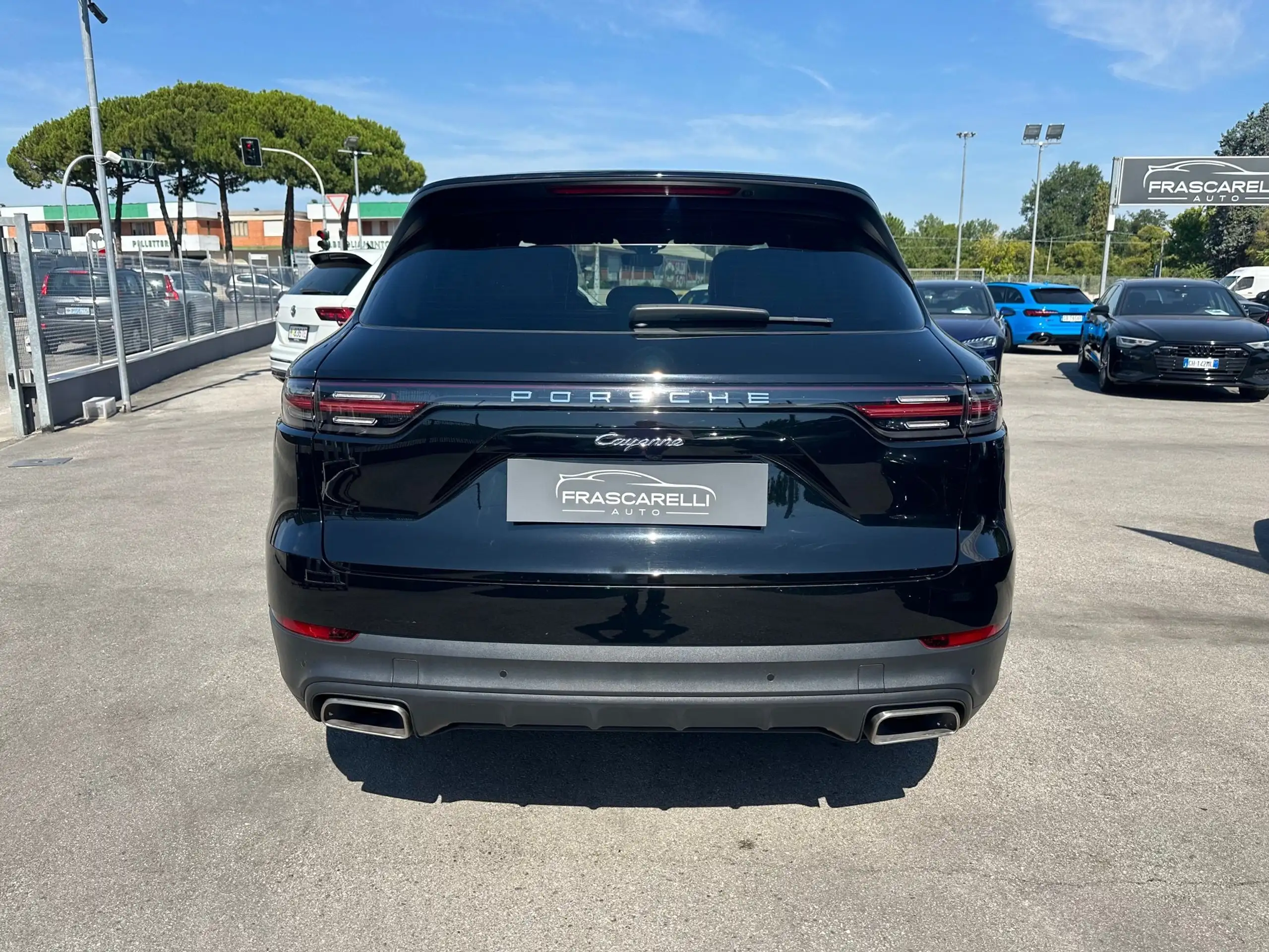 Porsche - Cayenne