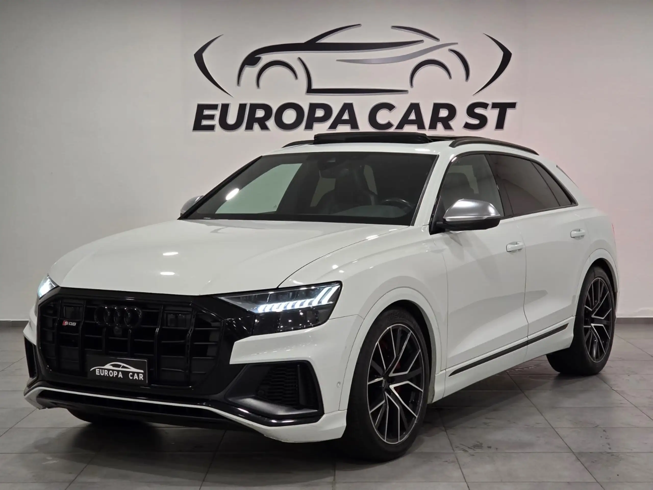 Audi - SQ8