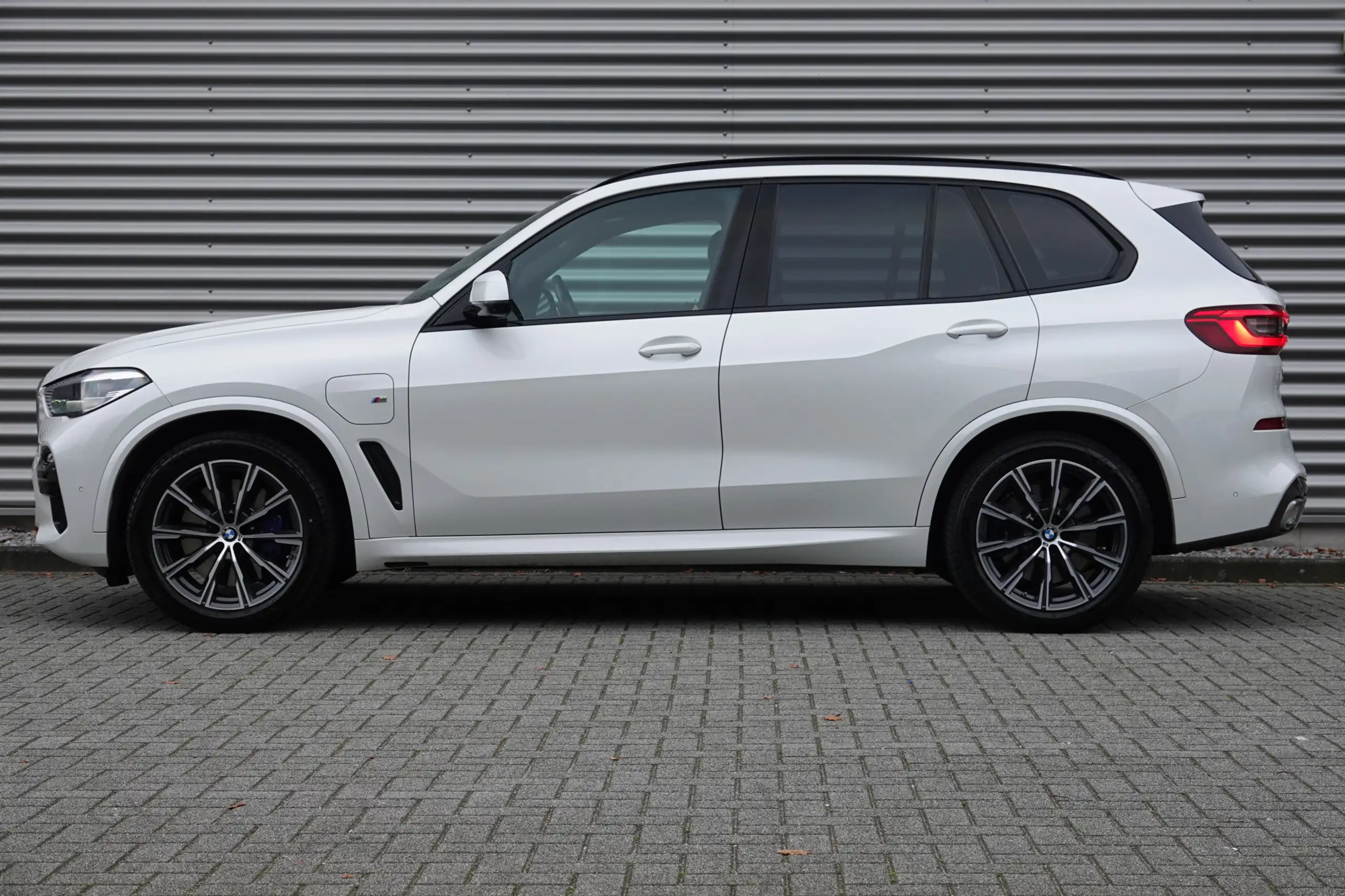 BMW - X5