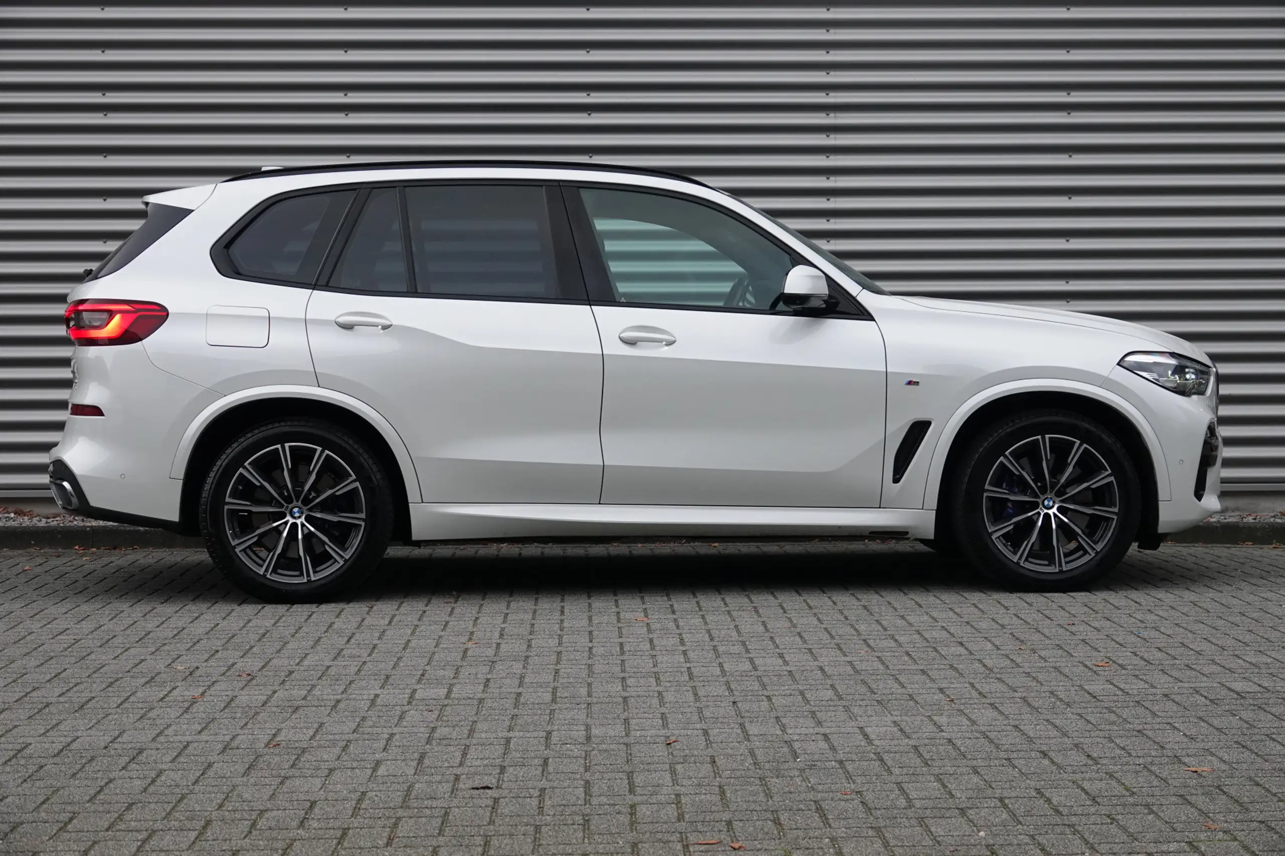 BMW - X5