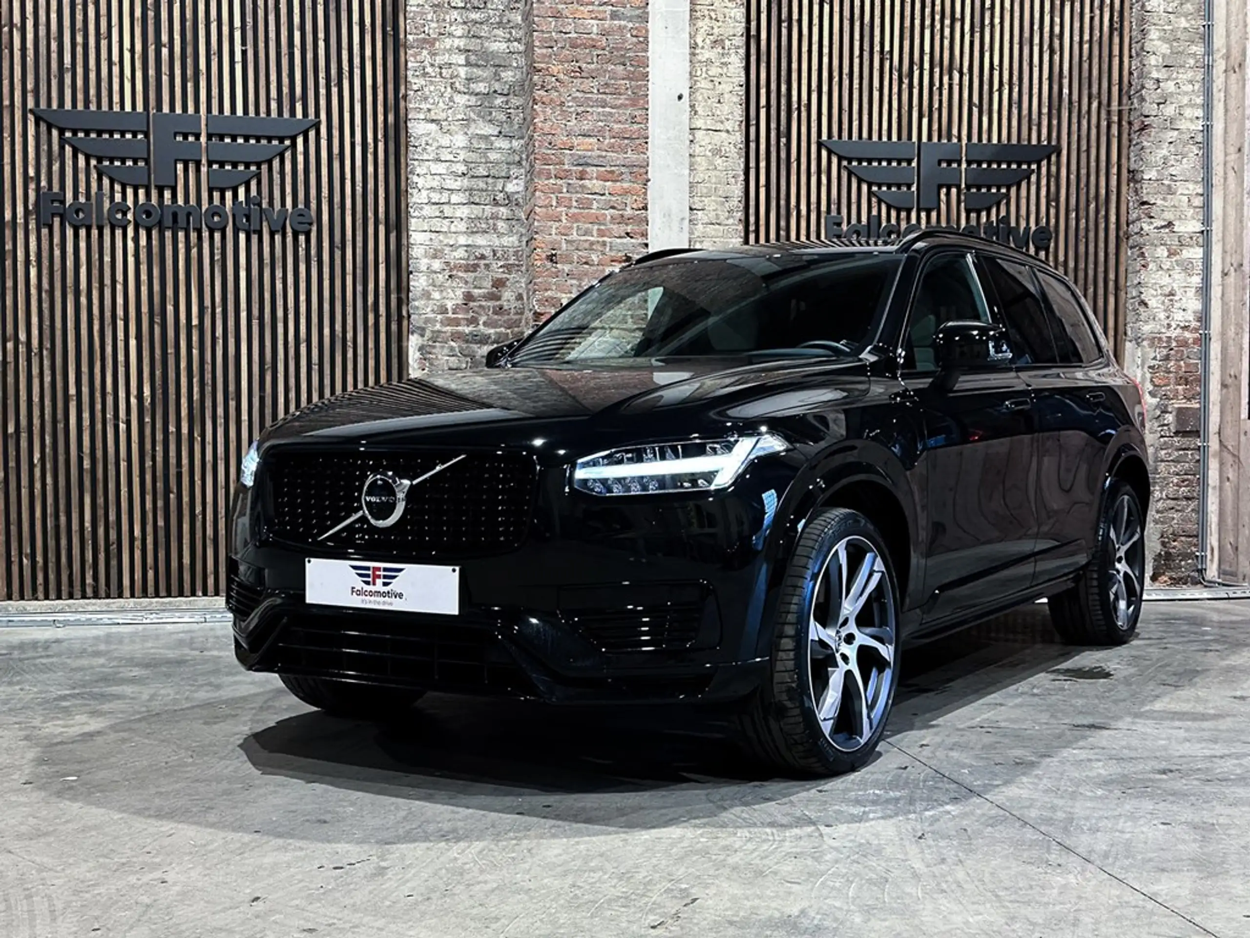 Volvo - XC90