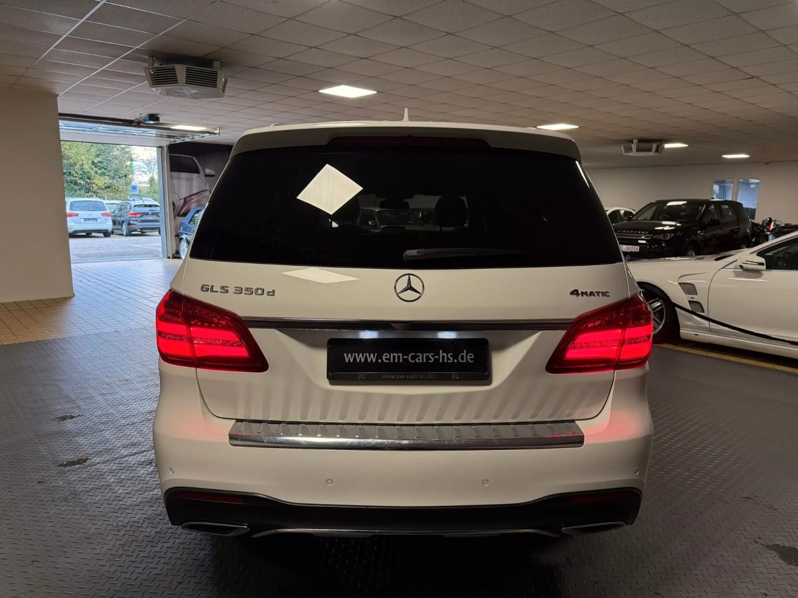 Mercedes-Benz - GLS 350