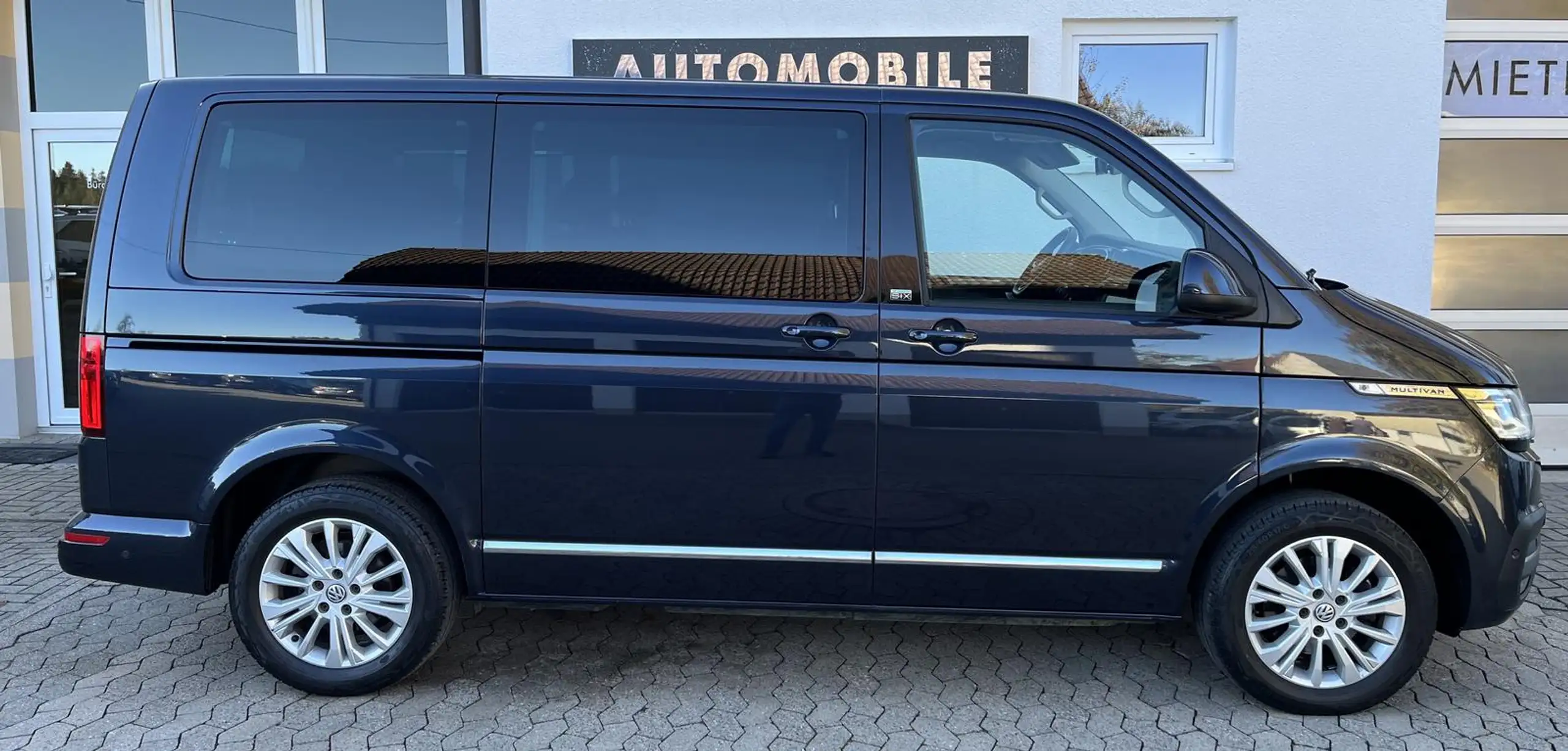 Volkswagen - T6.1 Multivan