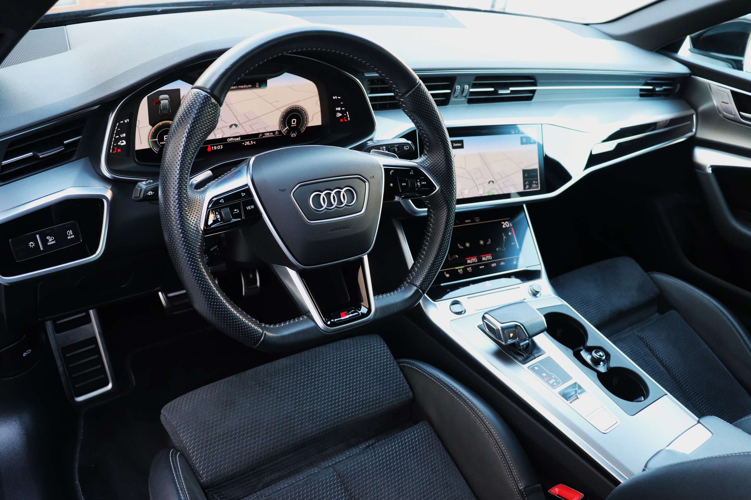 Audi - A6