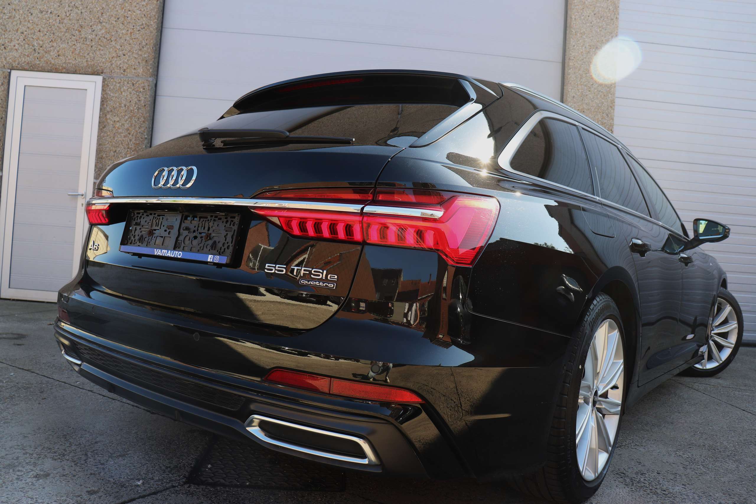 Audi - A6