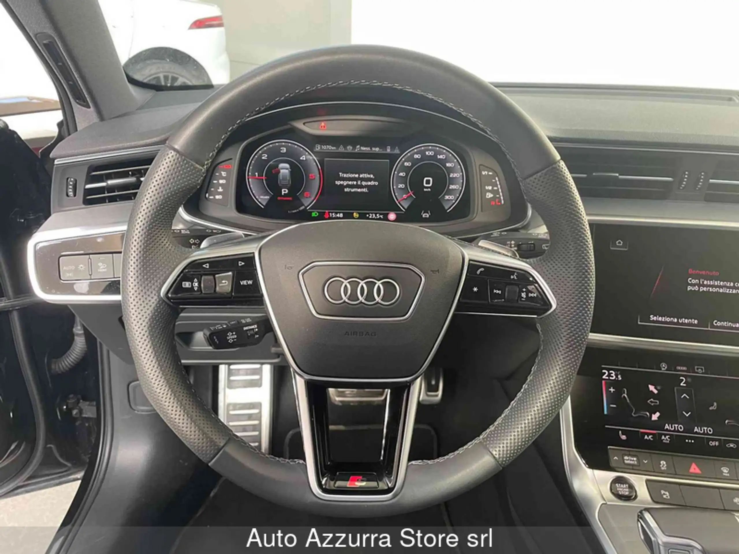 Audi - A6