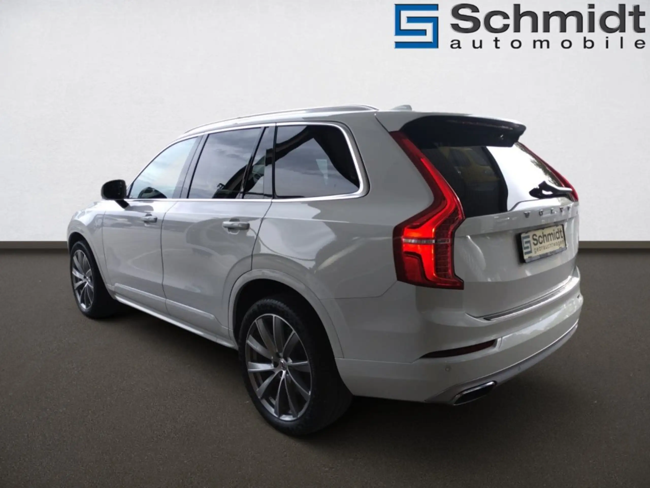 Volvo - XC90