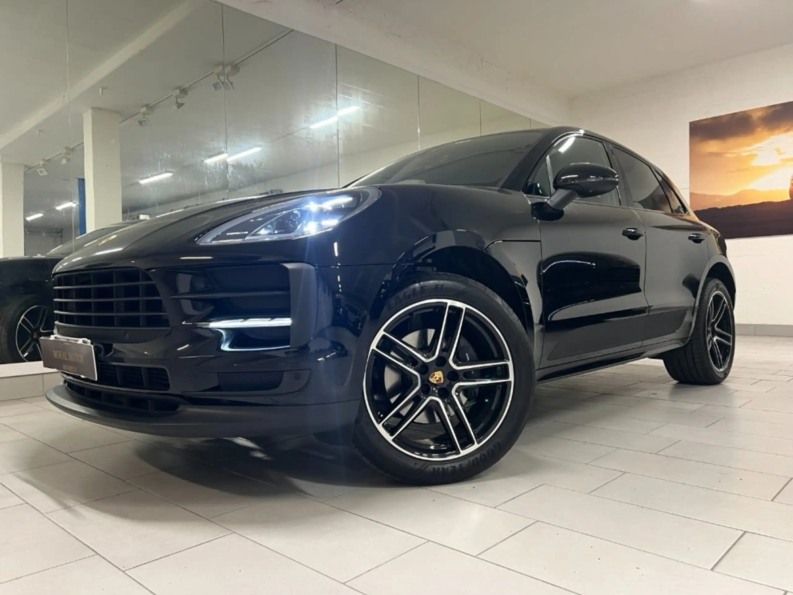 Porsche - Macan