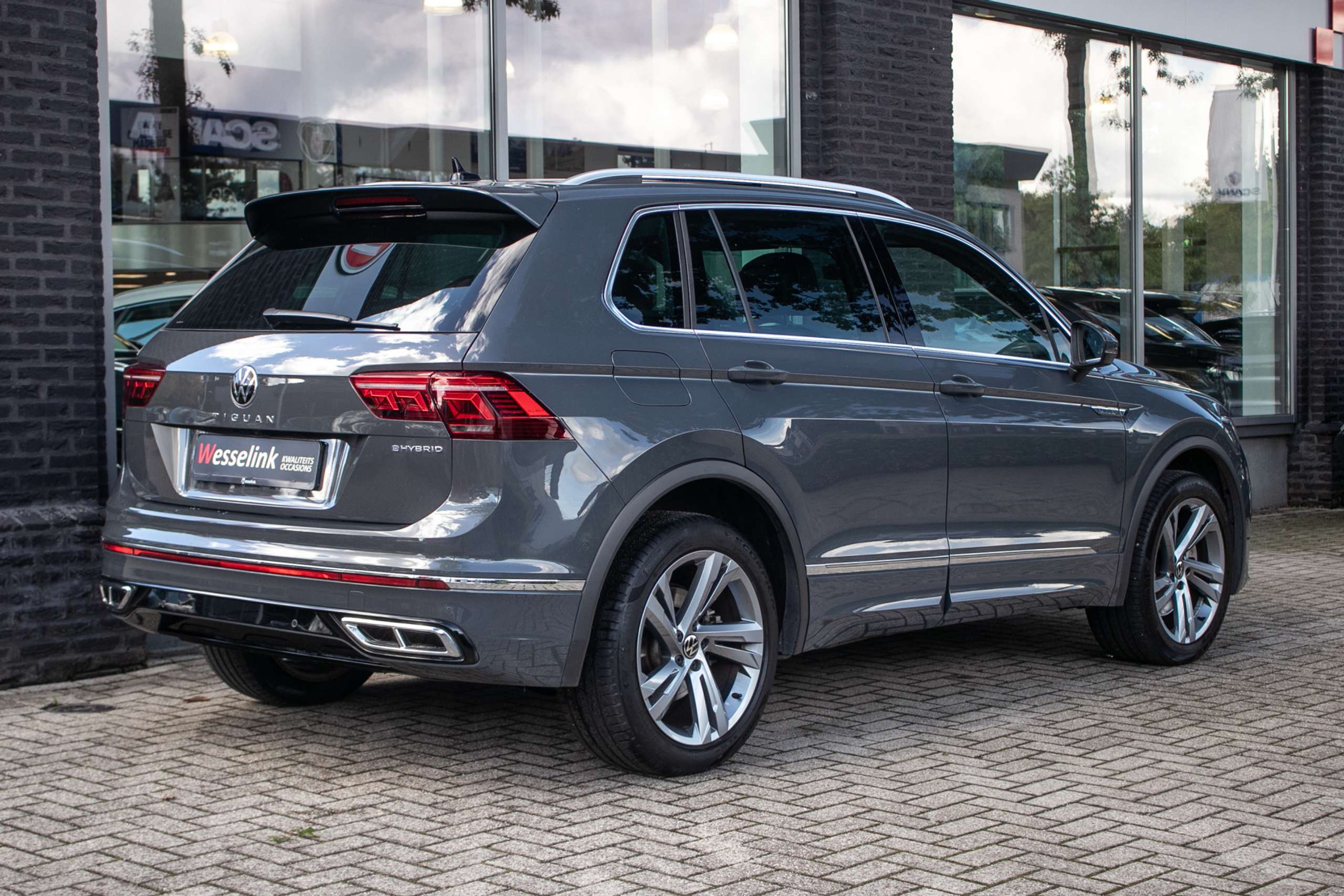 Volkswagen - Tiguan