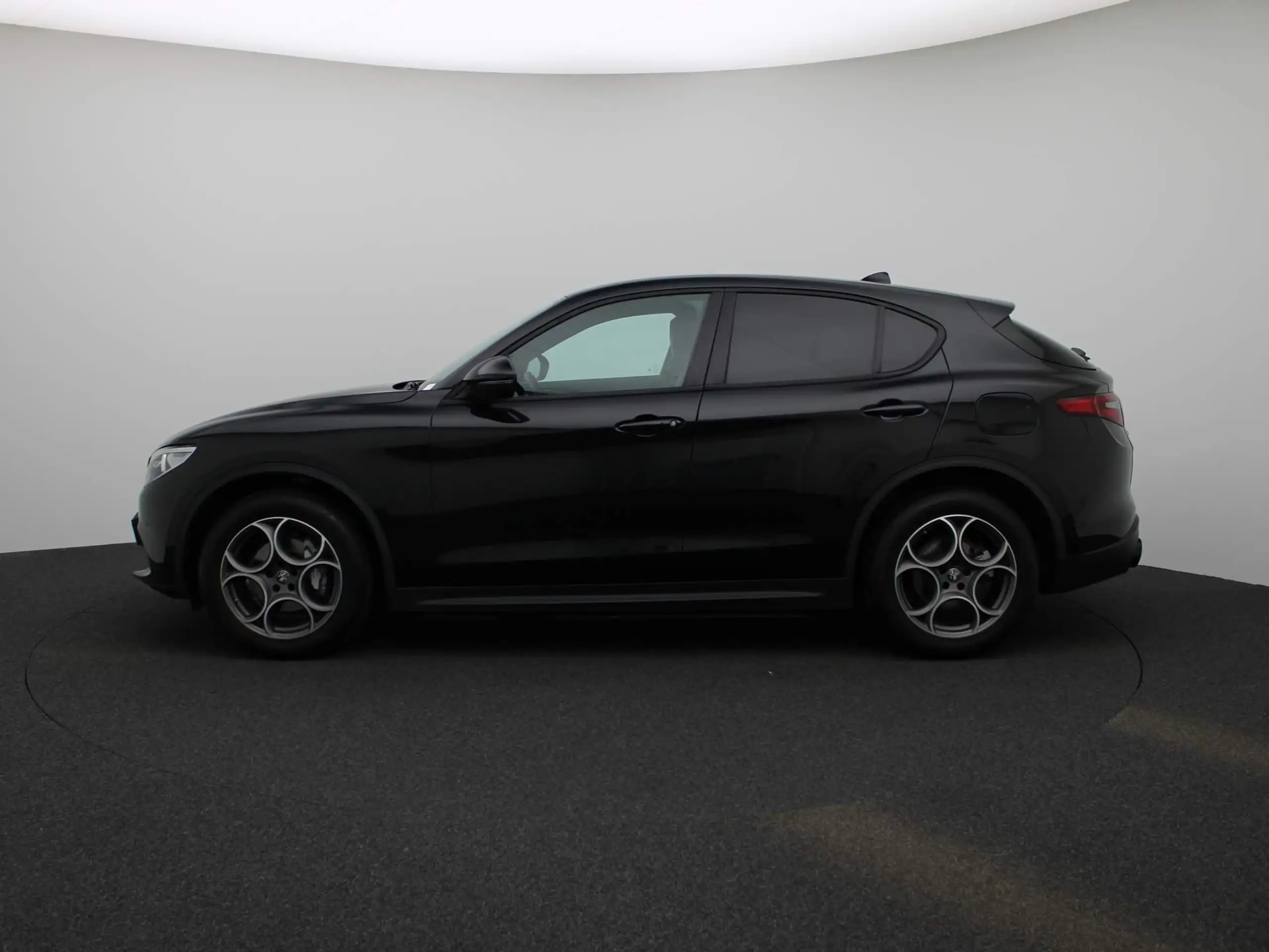 Alfa Romeo - Stelvio